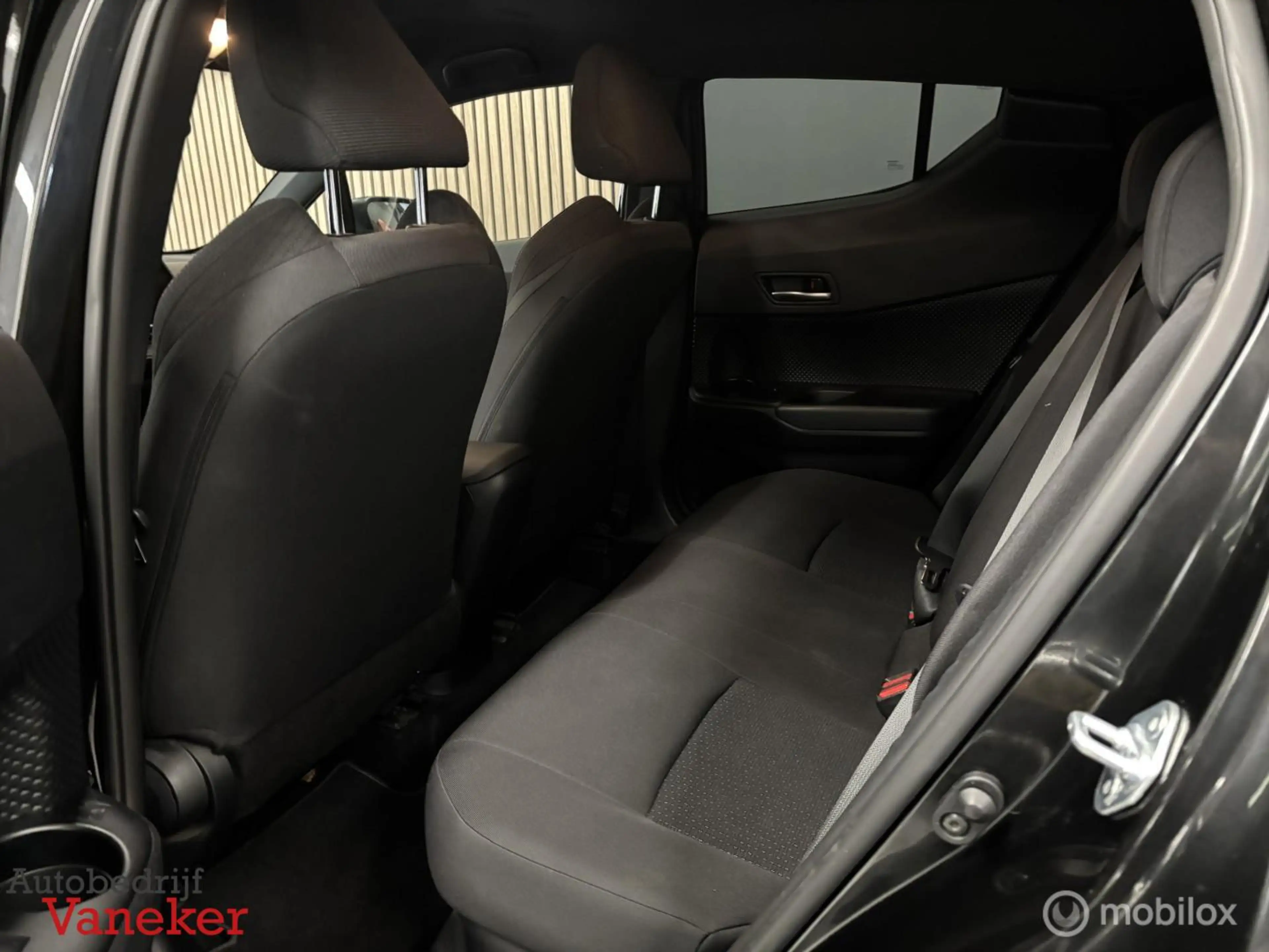 Toyota C-HR 1.8 Hybrid Team D|ACC|Stoel/Stuur verwarm|1e eig — photo 12