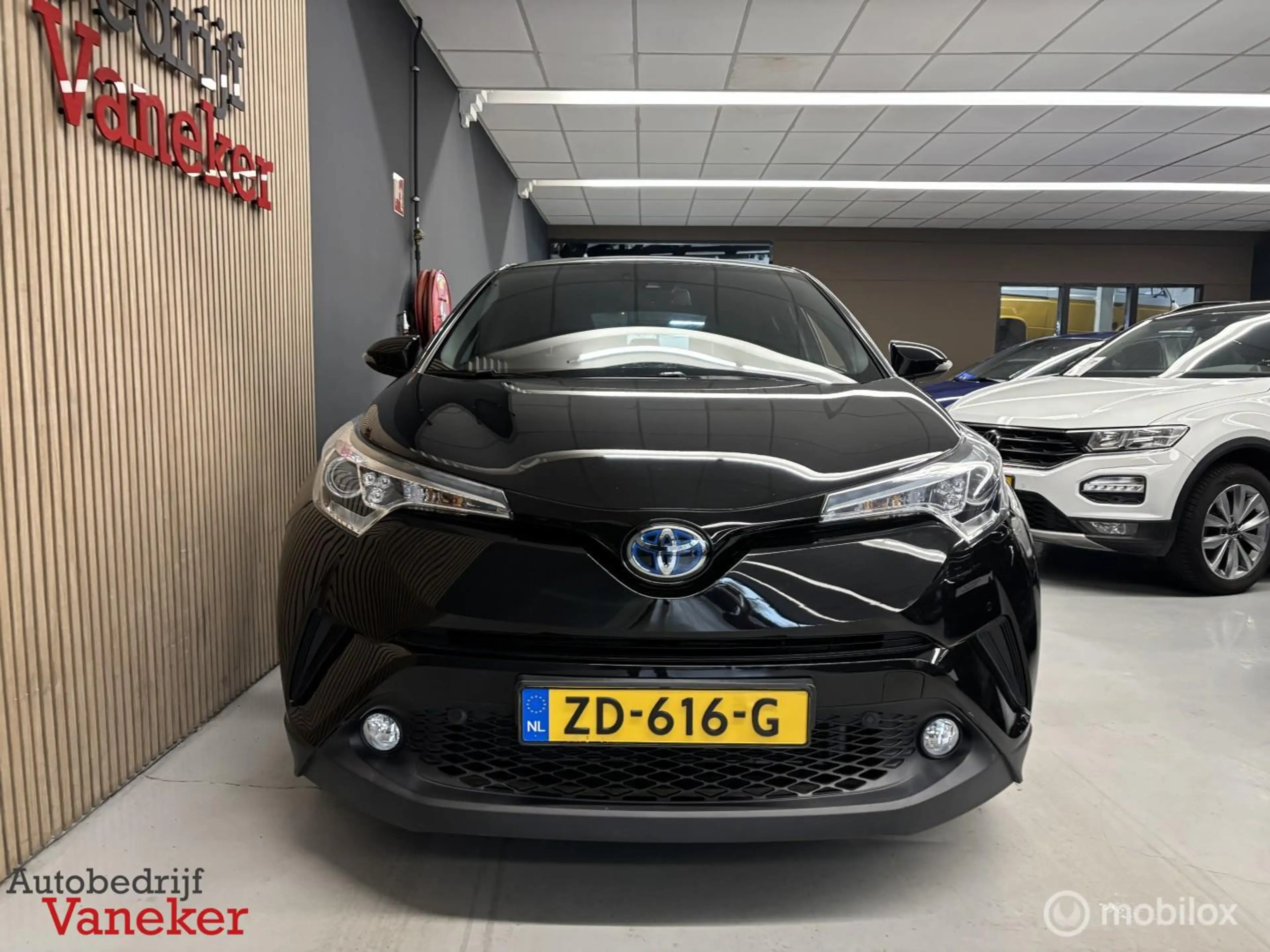 Toyota C-HR 1.8 Hybrid Team D|ACC|Stoel/Stuur verwarm|1e eig — photo 25