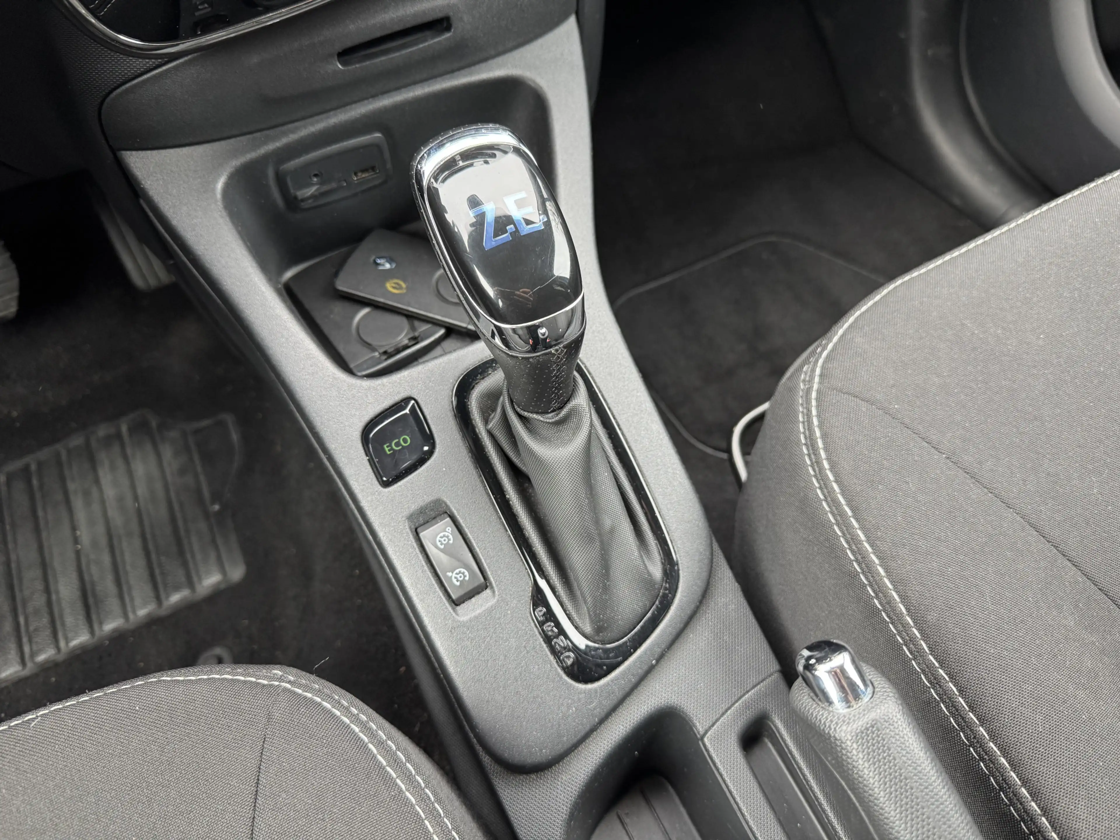 Renault ZOE Q90 Intens 41 kWh (ex Accu) Camera | Navi — photo 11