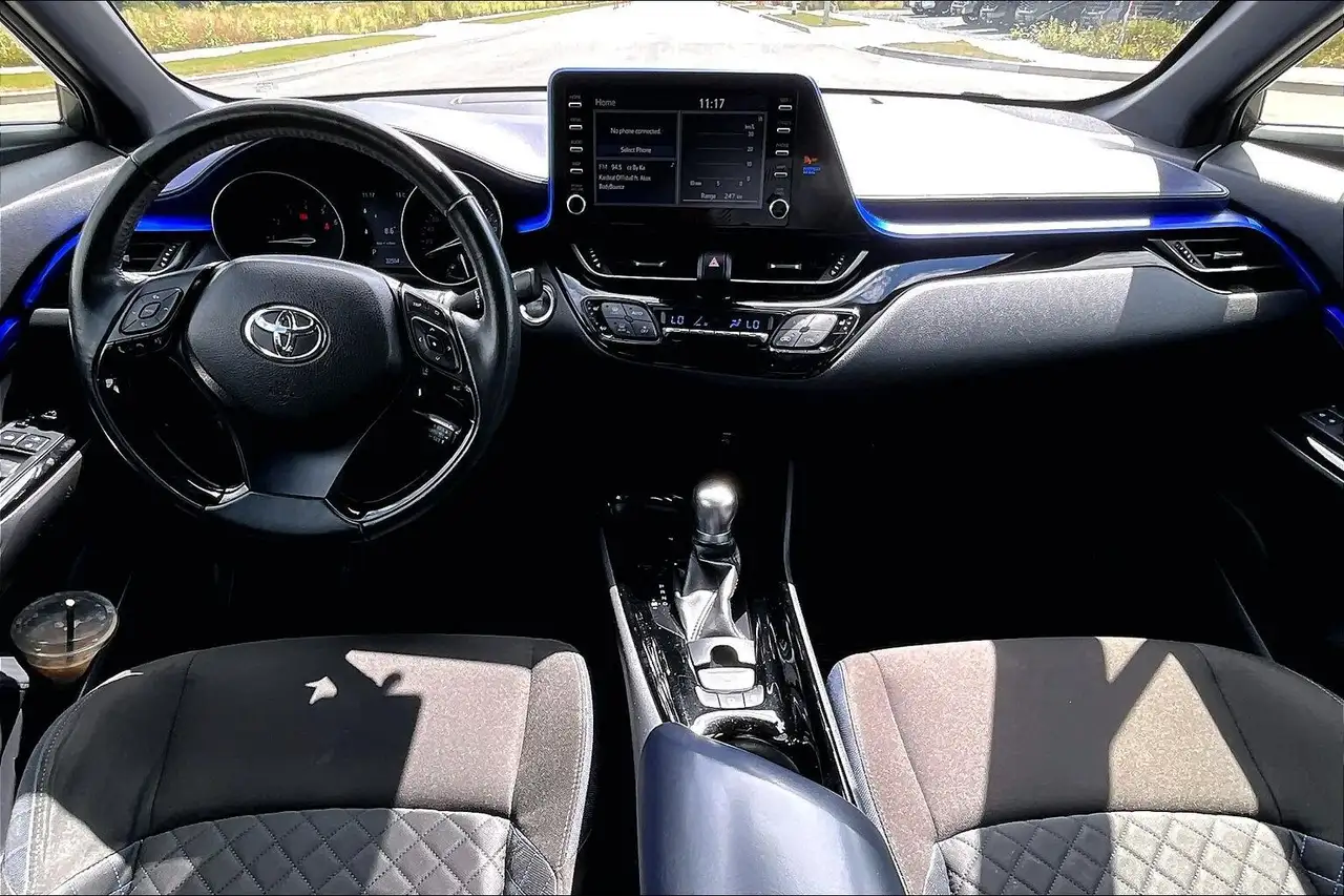 Toyota C-HR fotografie Toyota C-HR