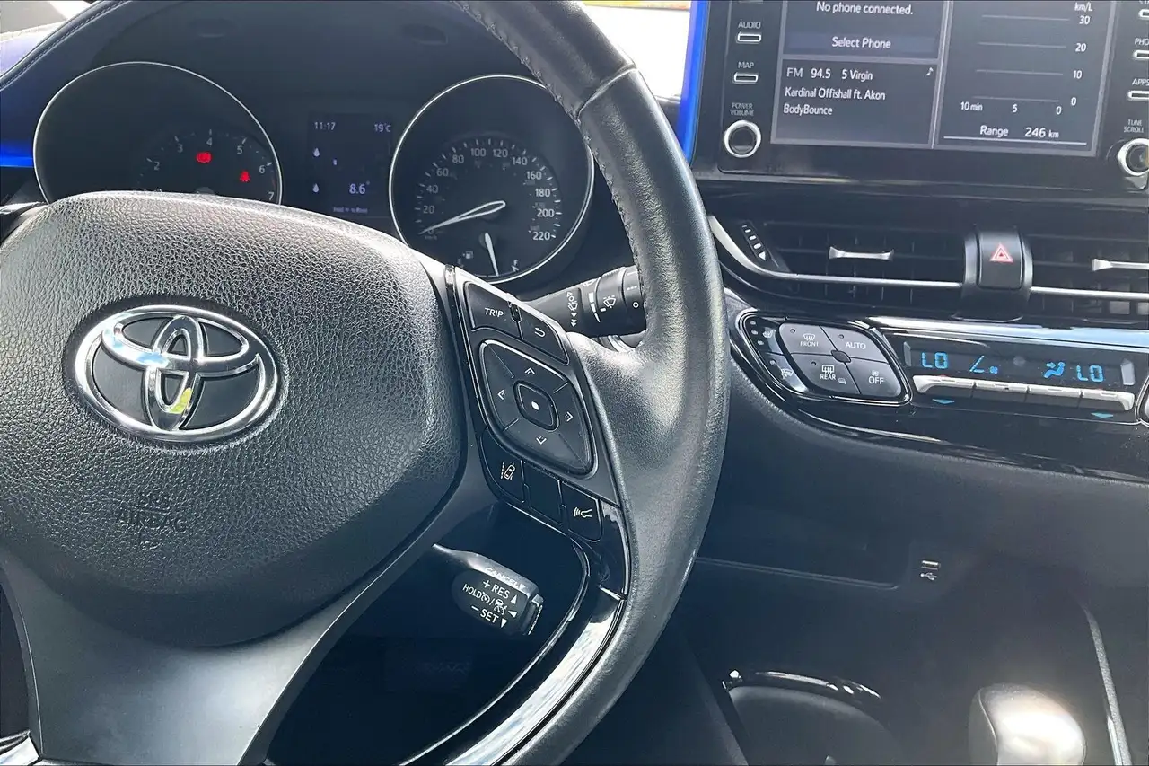 Toyota C-HR fotografie Toyota C-HR