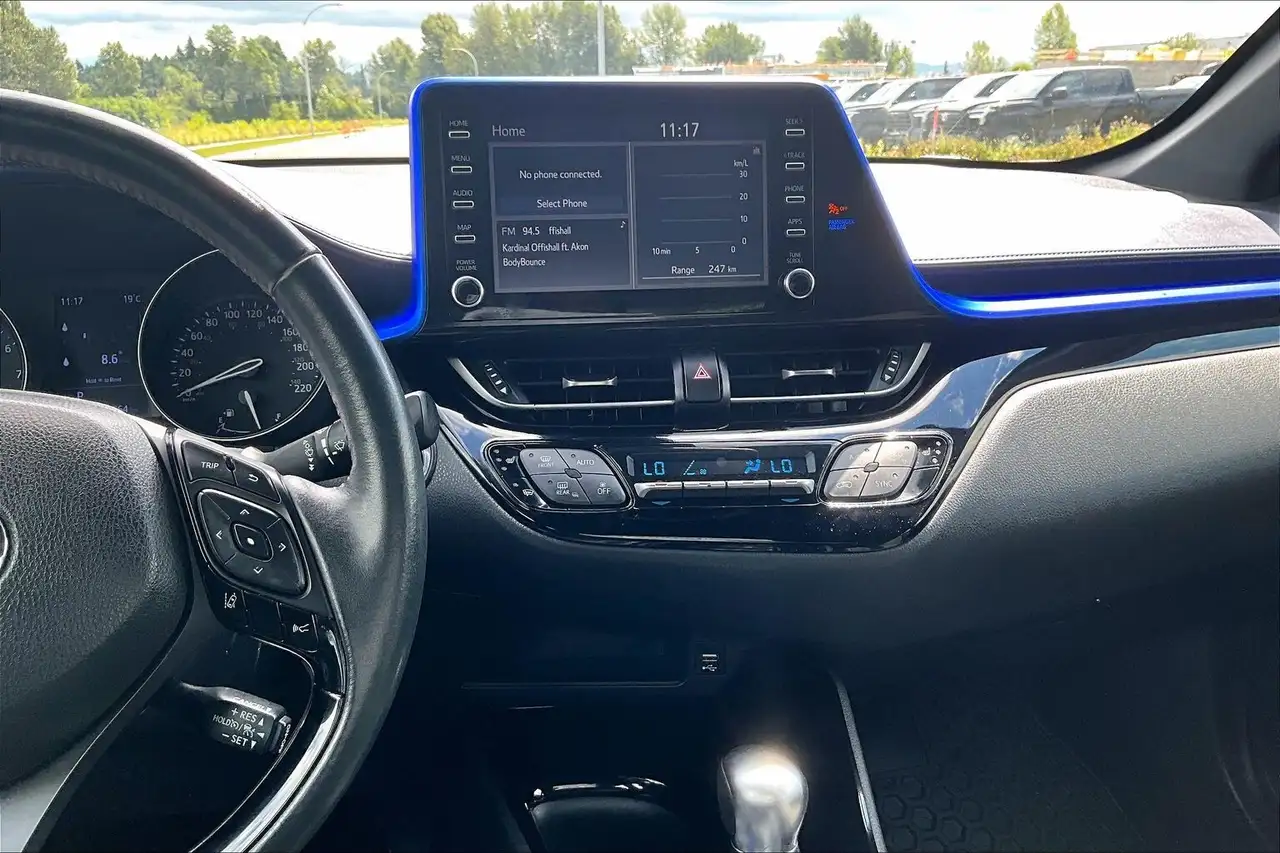 Toyota C-HR fotografie Toyota C-HR
