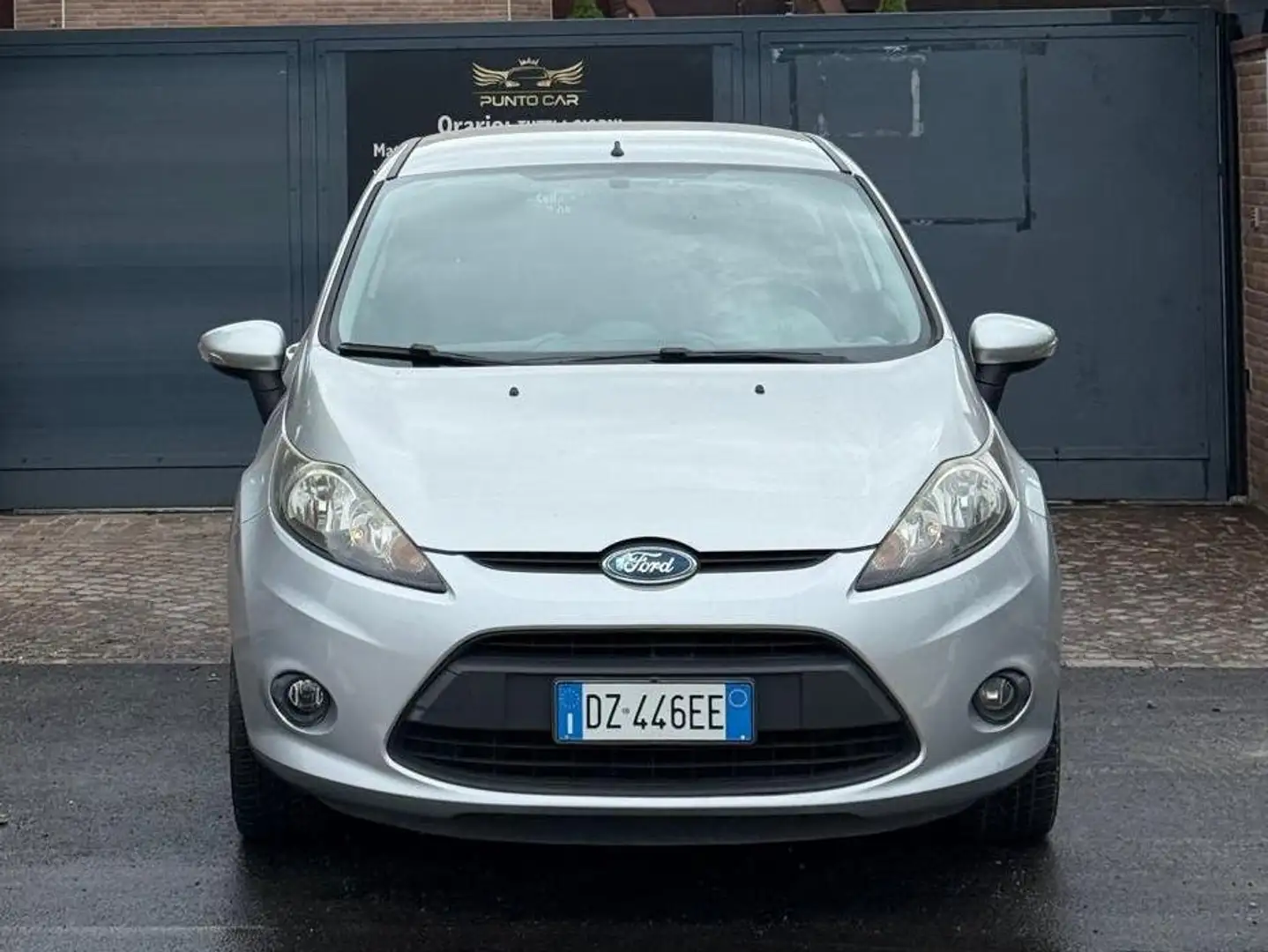 Ford Fiesta Fiesta 3p 1.2 16v Titanium 82cv Argento - 2