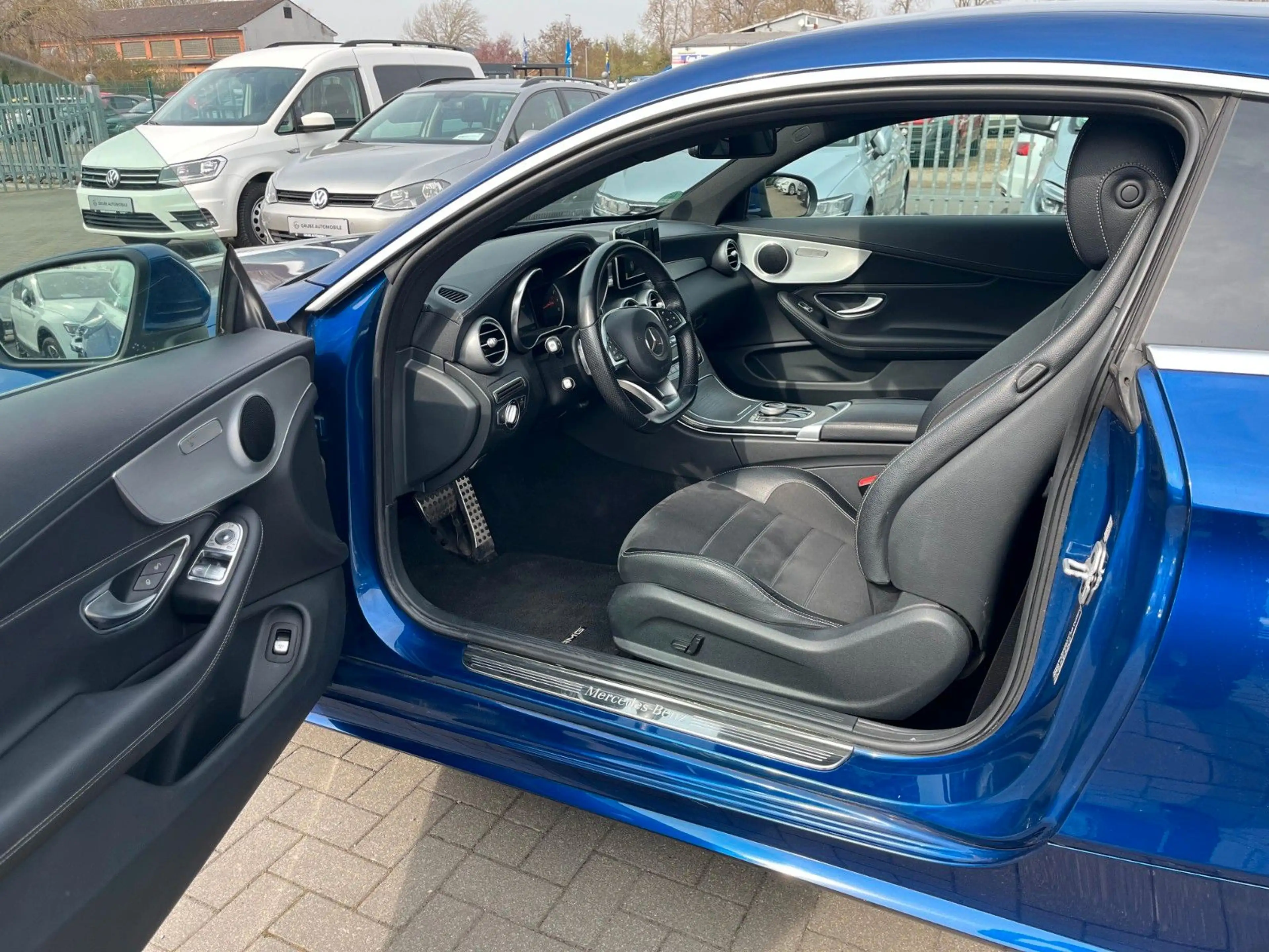 Mercedes-Benz C 200 Coupe C 200 AMG-Line 7G-tronic — photo 11