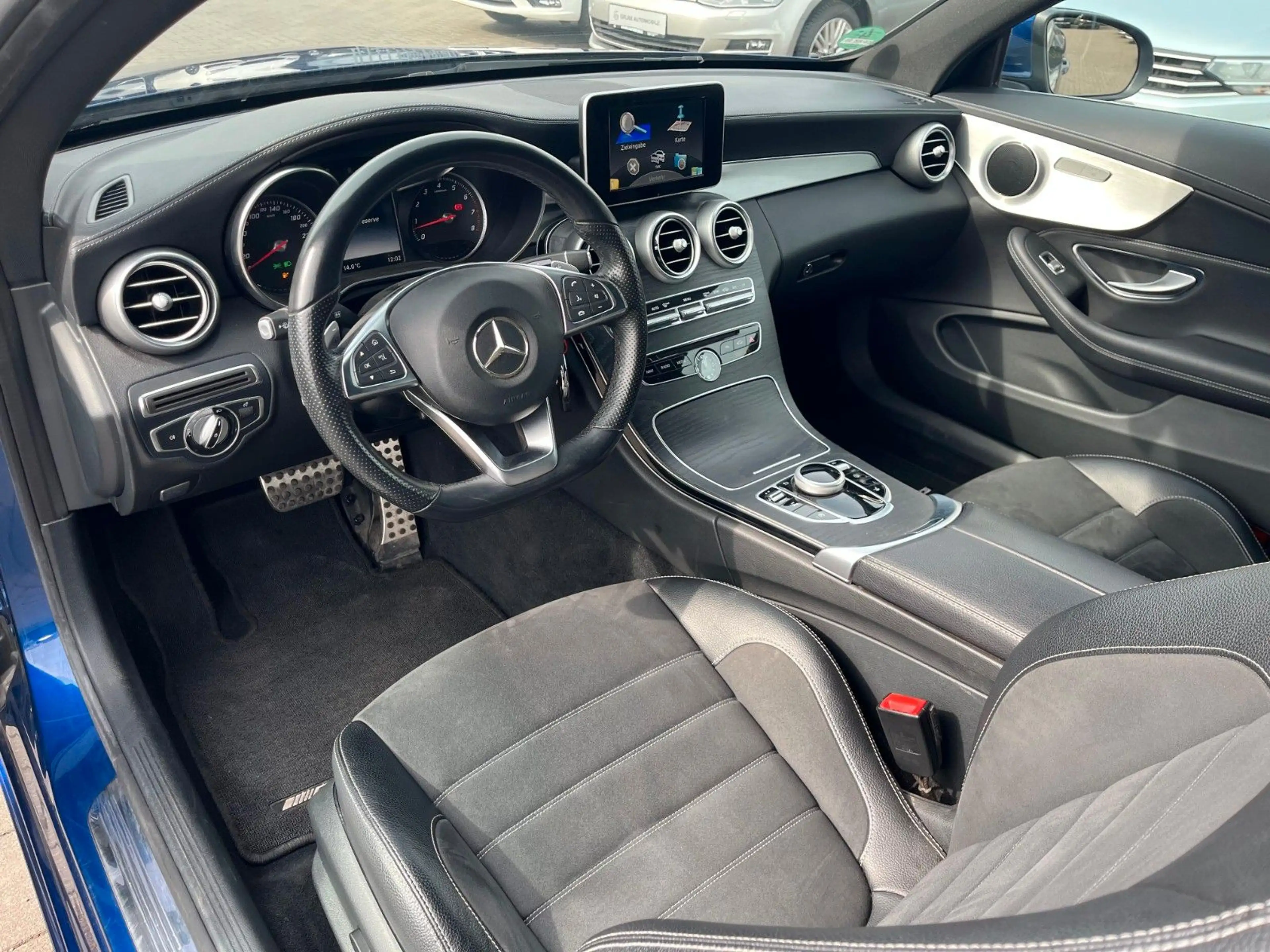 Mercedes-Benz C 200 Coupe C 200 AMG-Line 7G-tronic — photo 14