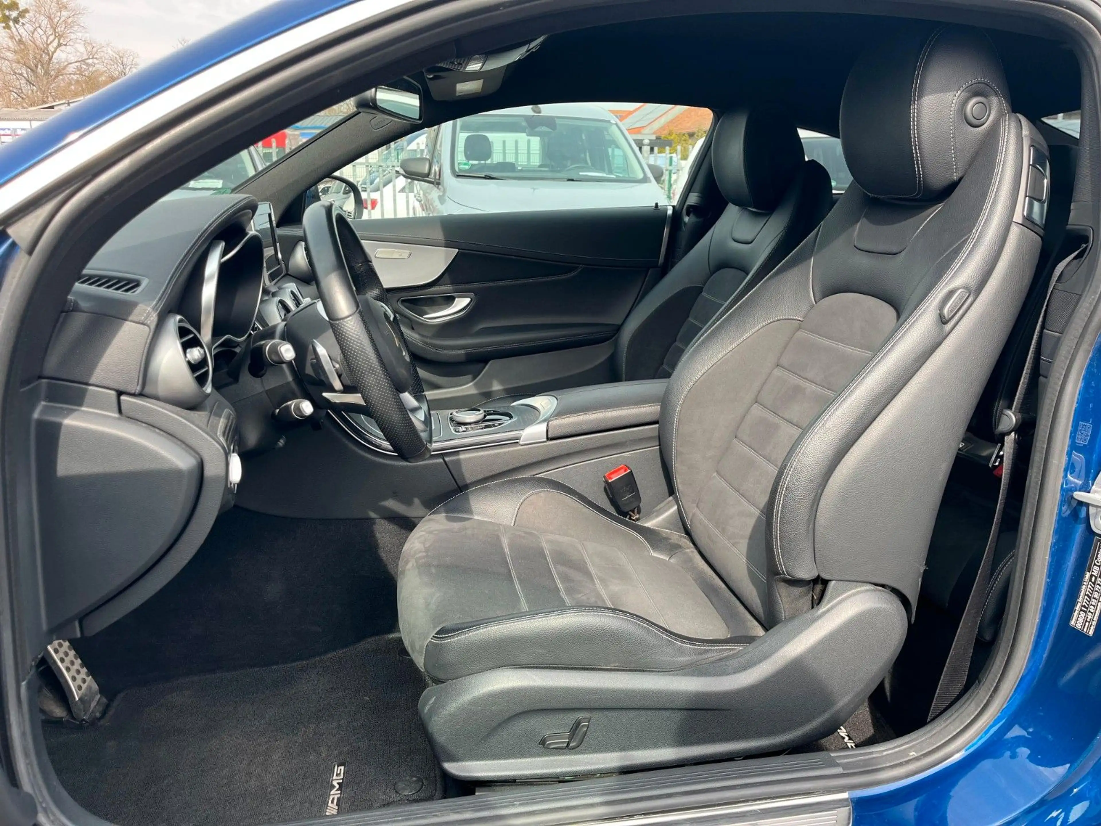 Mercedes-Benz C 200 Coupe C 200 AMG-Line 7G-tronic — photo 12