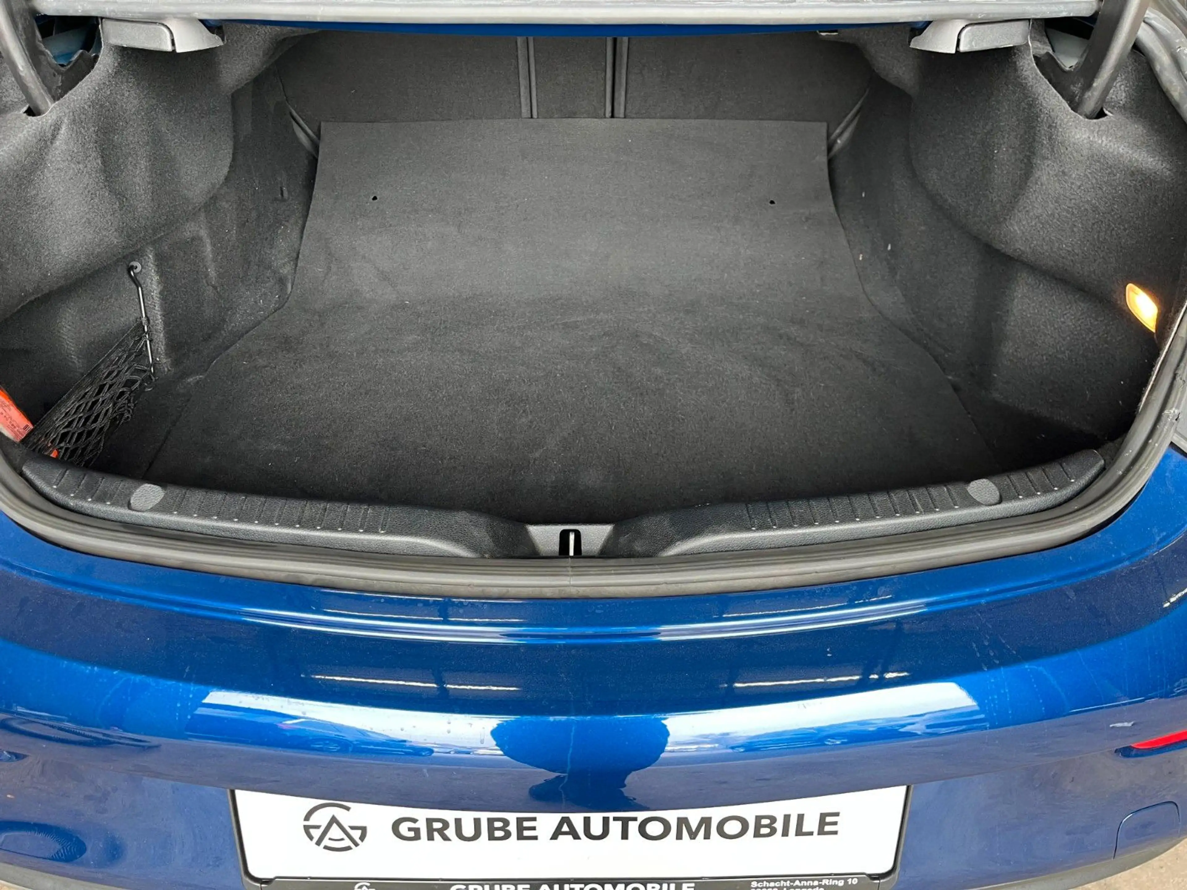 Mercedes-Benz C 200 Coupe C 200 AMG-Line 7G-tronic — photo 10