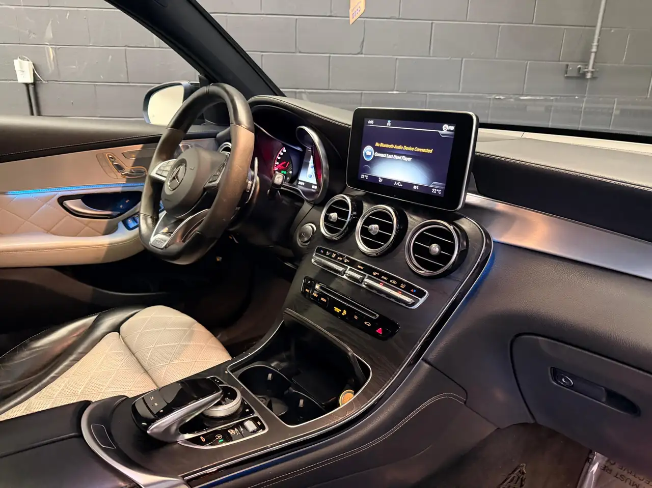 Mercedes-Benz GLC снимка Mercedes-Benz GLC