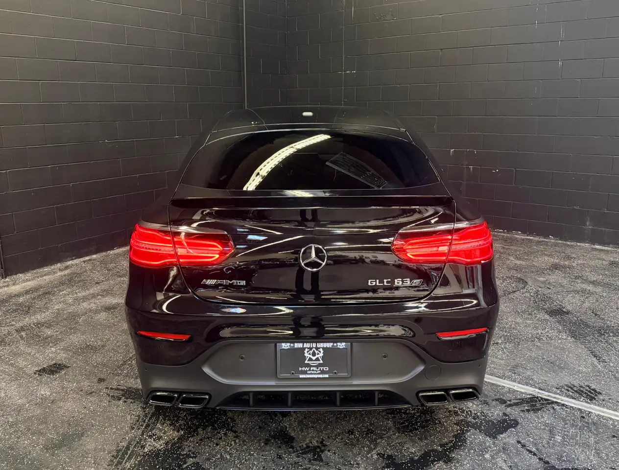 Mercedes-Benz GLC снимка Mercedes-Benz GLC
