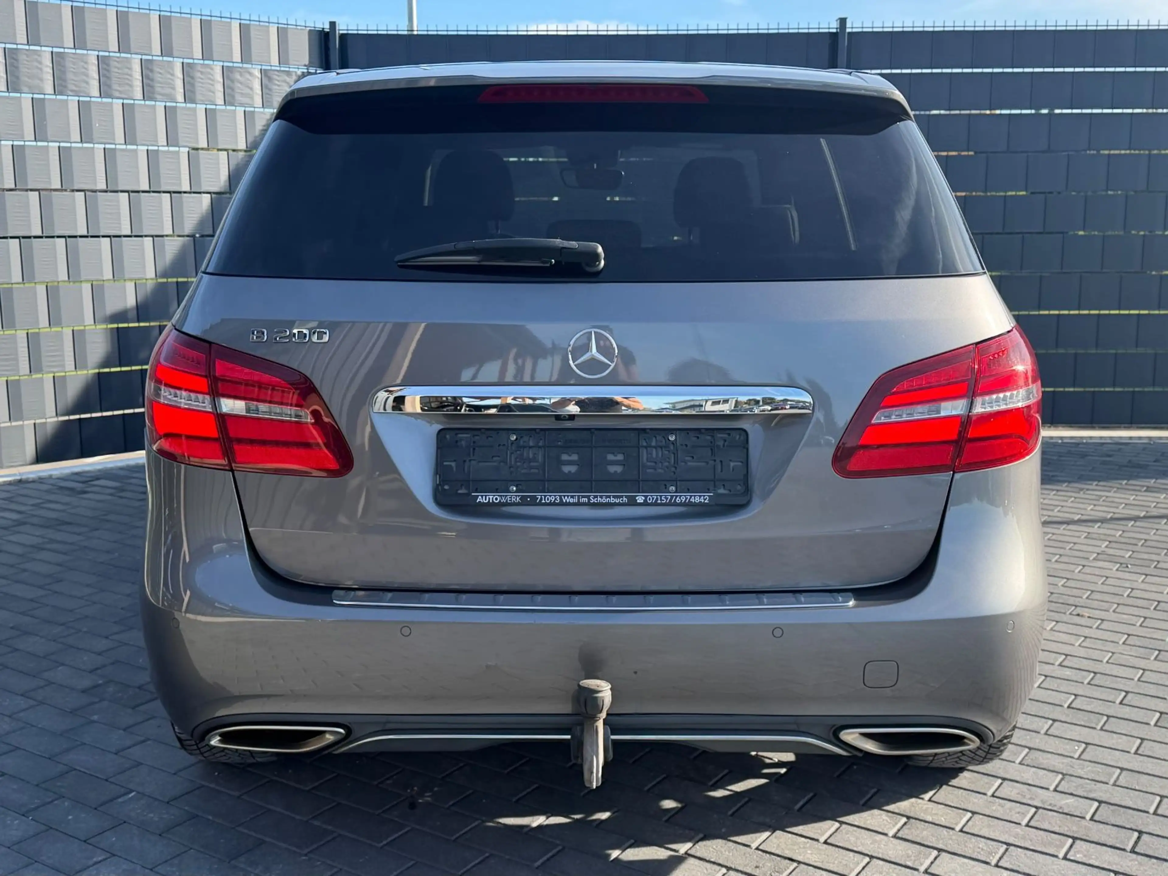 Mercedes-Benz B 200 Urban Style Edition*7G*COMAND*CAM*LED*AHK* — photo 6