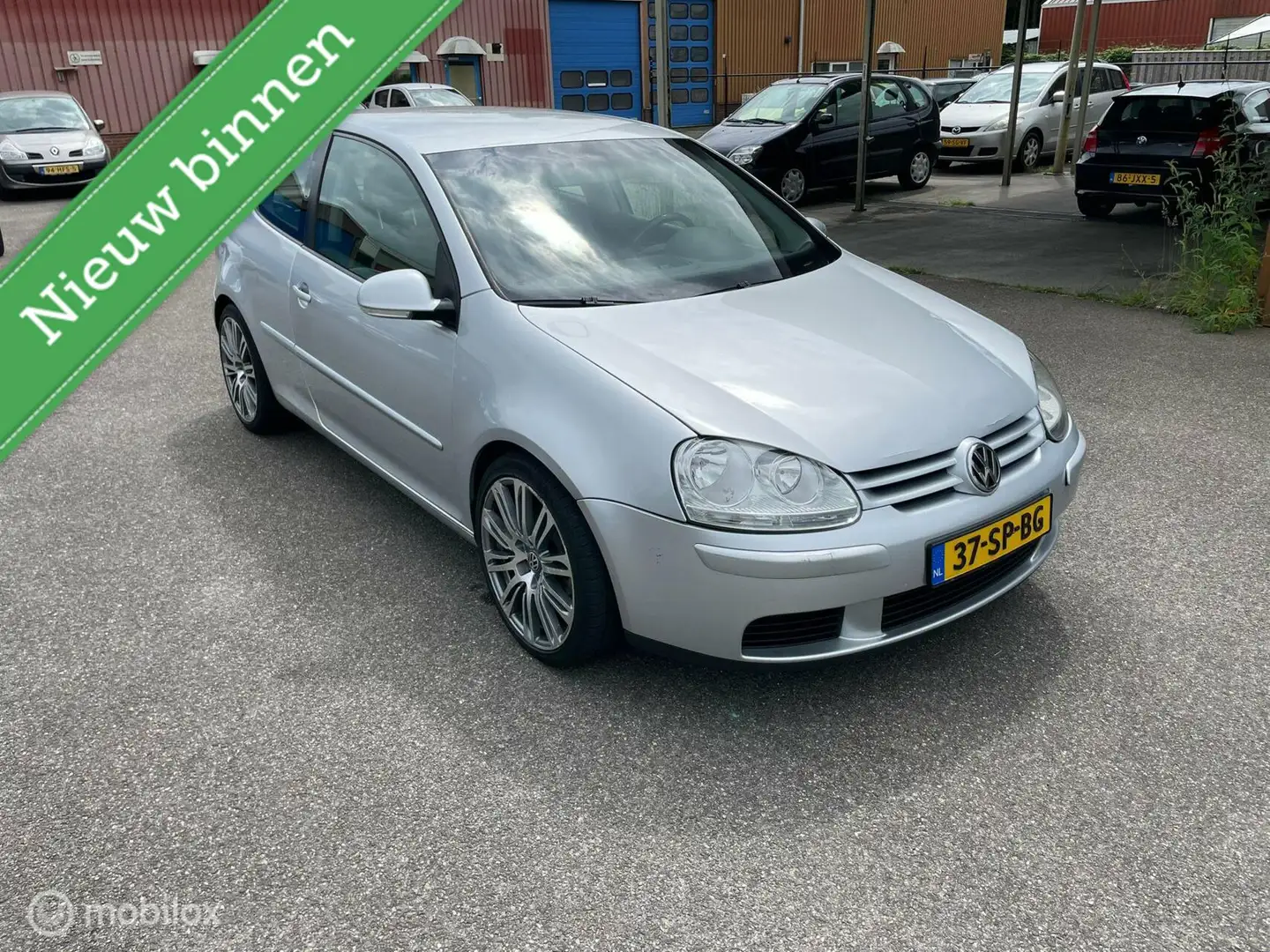 Volkswagen Golf 2.0 TDI Sportline Grijs - 1