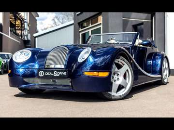 4.4 V8 MANUAL°ASTON MARTIN COLOUR MENDIP BLUE