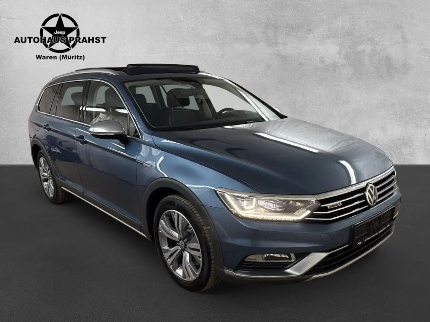 Volkswagen Passat Alltrack 2.0TDI LED LEDER HUD PANO AHK Blau - 1