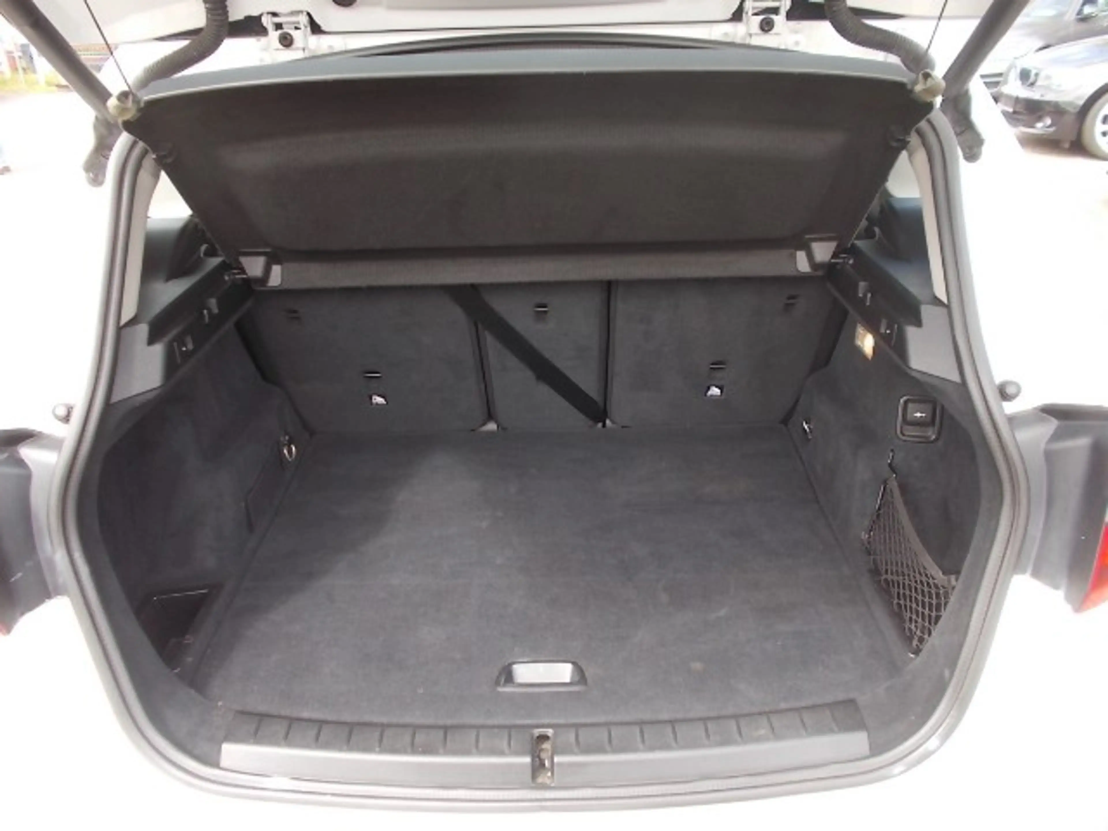 BMW 216 216d Active Tourer, LED, Klimaautom. — photo 13