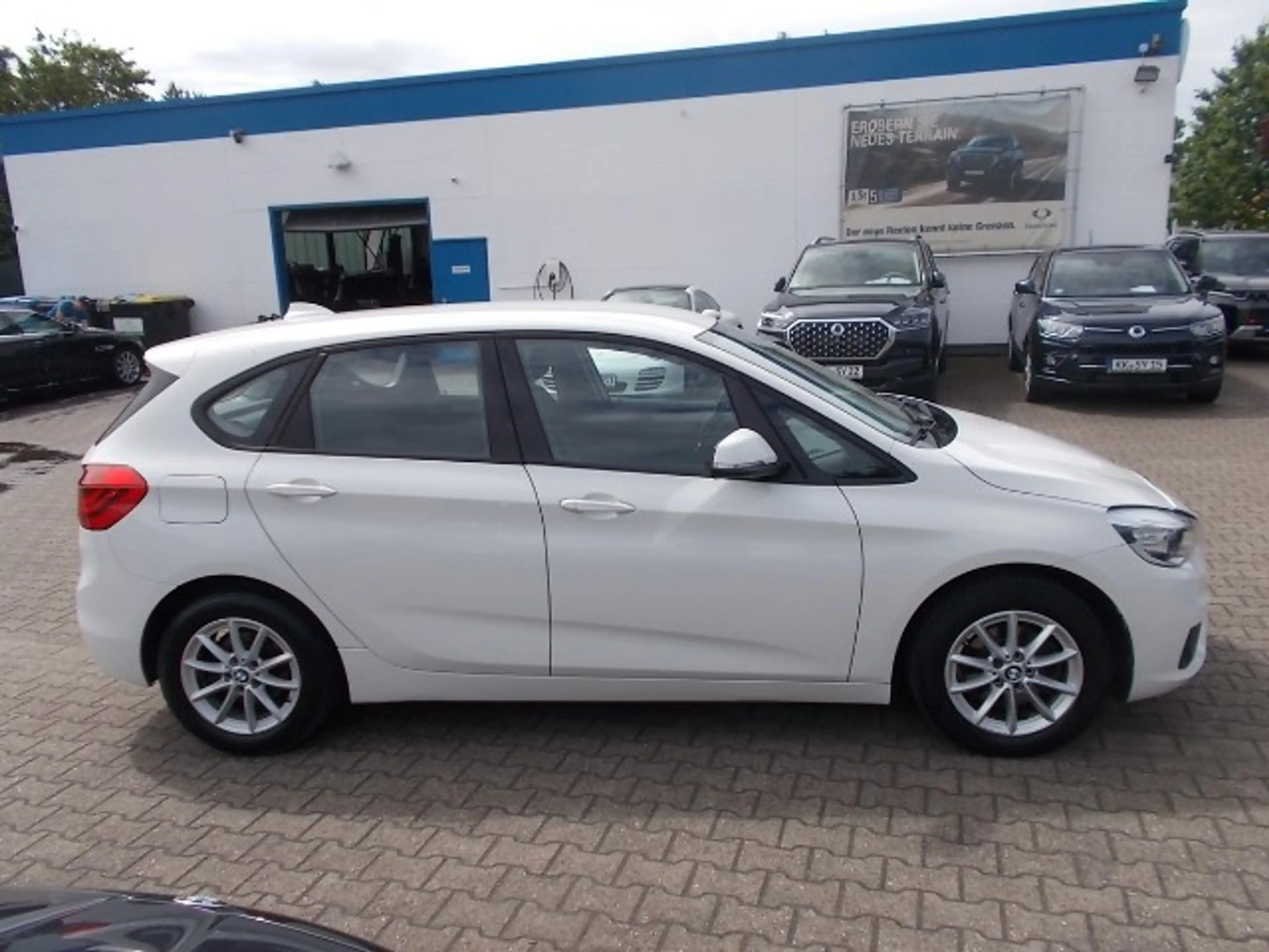 BMW 216 216d Active Tourer, LED, Klimaautom. — photo 4
