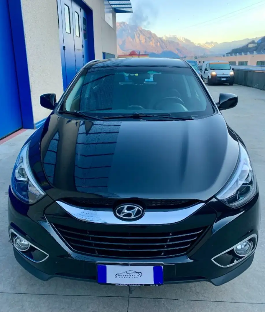Hyundai iX35 1.7 CRDi 2WD UNICO PROPRIETARIO CRONOLOGIA  TAGLIA Nero - 2