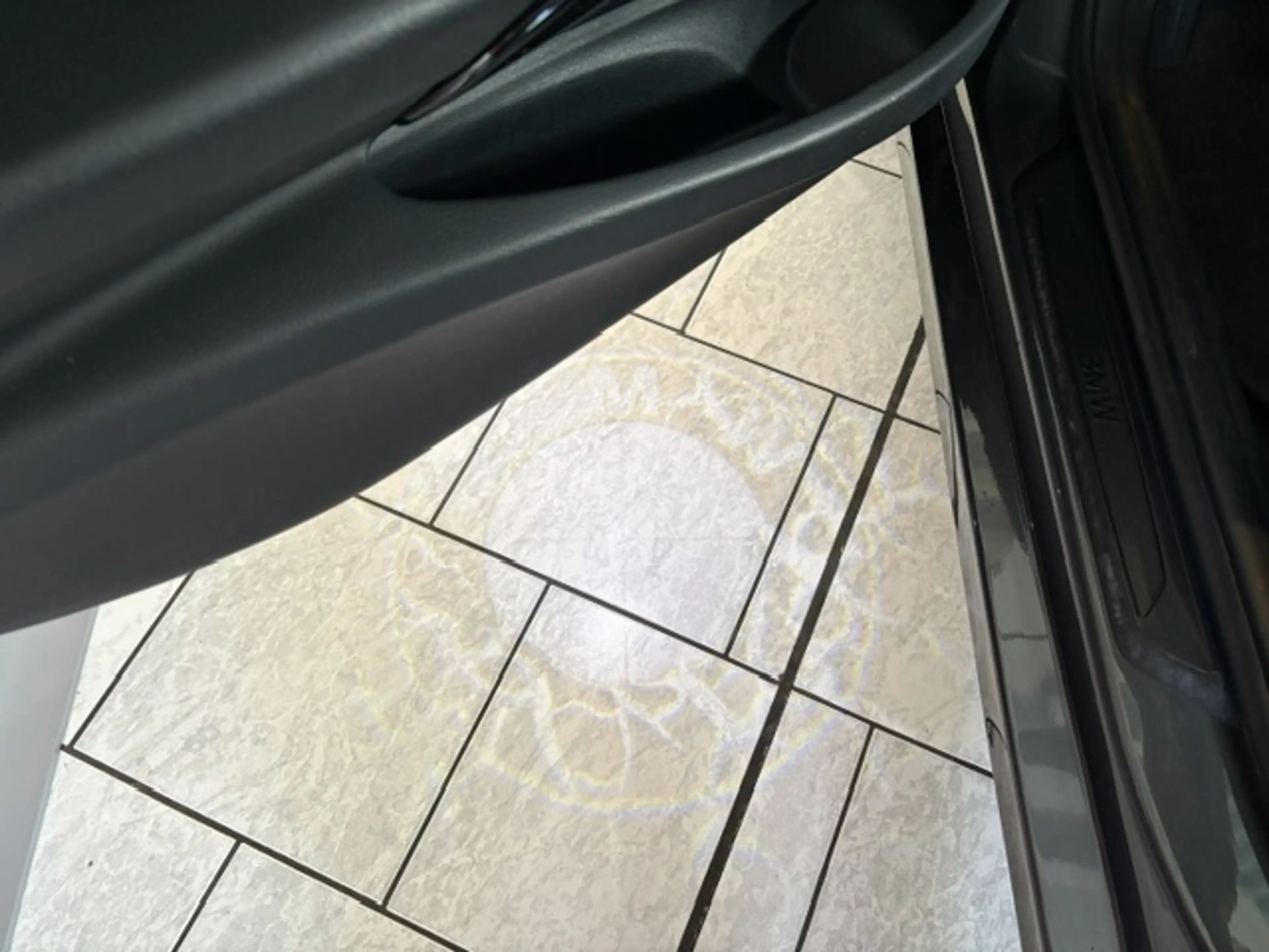 BMW 320 i  Advantage LED Navi SHZ PDC — photo 10