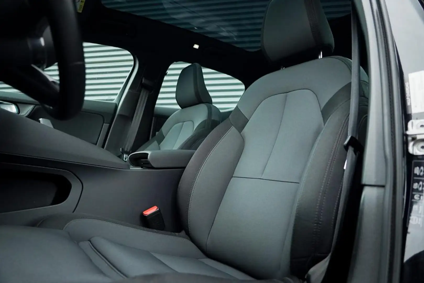 Polestar 2 Long Range Dual Motor Launch Edition 78kWh / Glasd Negro - 2