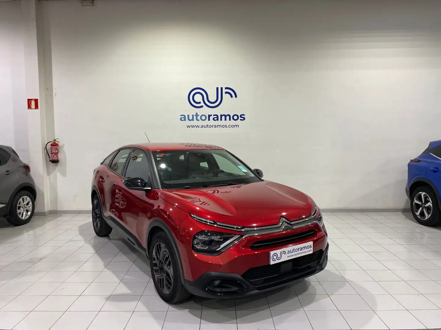 Citroen C4 1.5 BlueHDI S&S Feel Pack EAT8 130 Rood - 1