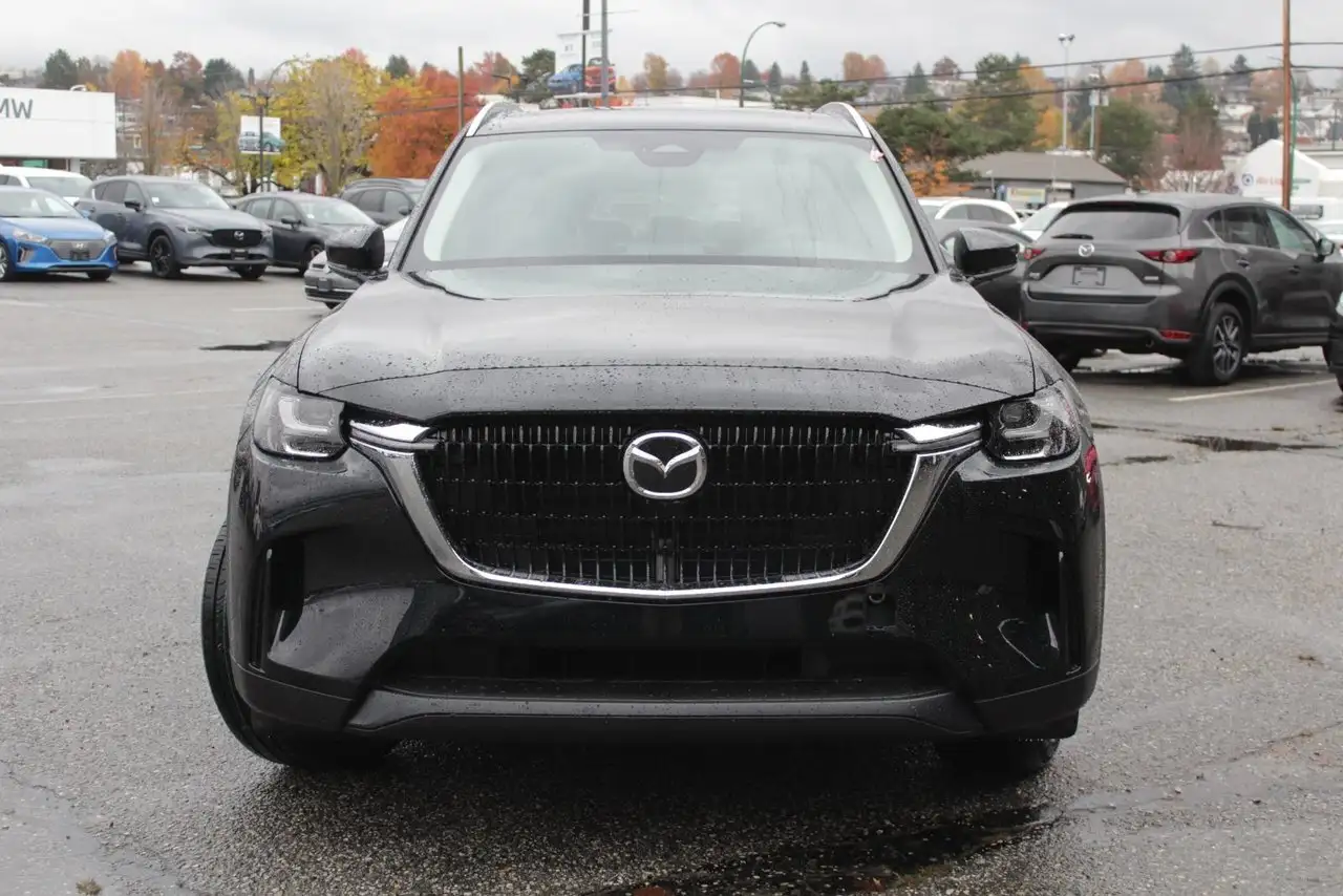 Mazda CX-90 PHEV снимка Mazda CX-90 PHEV