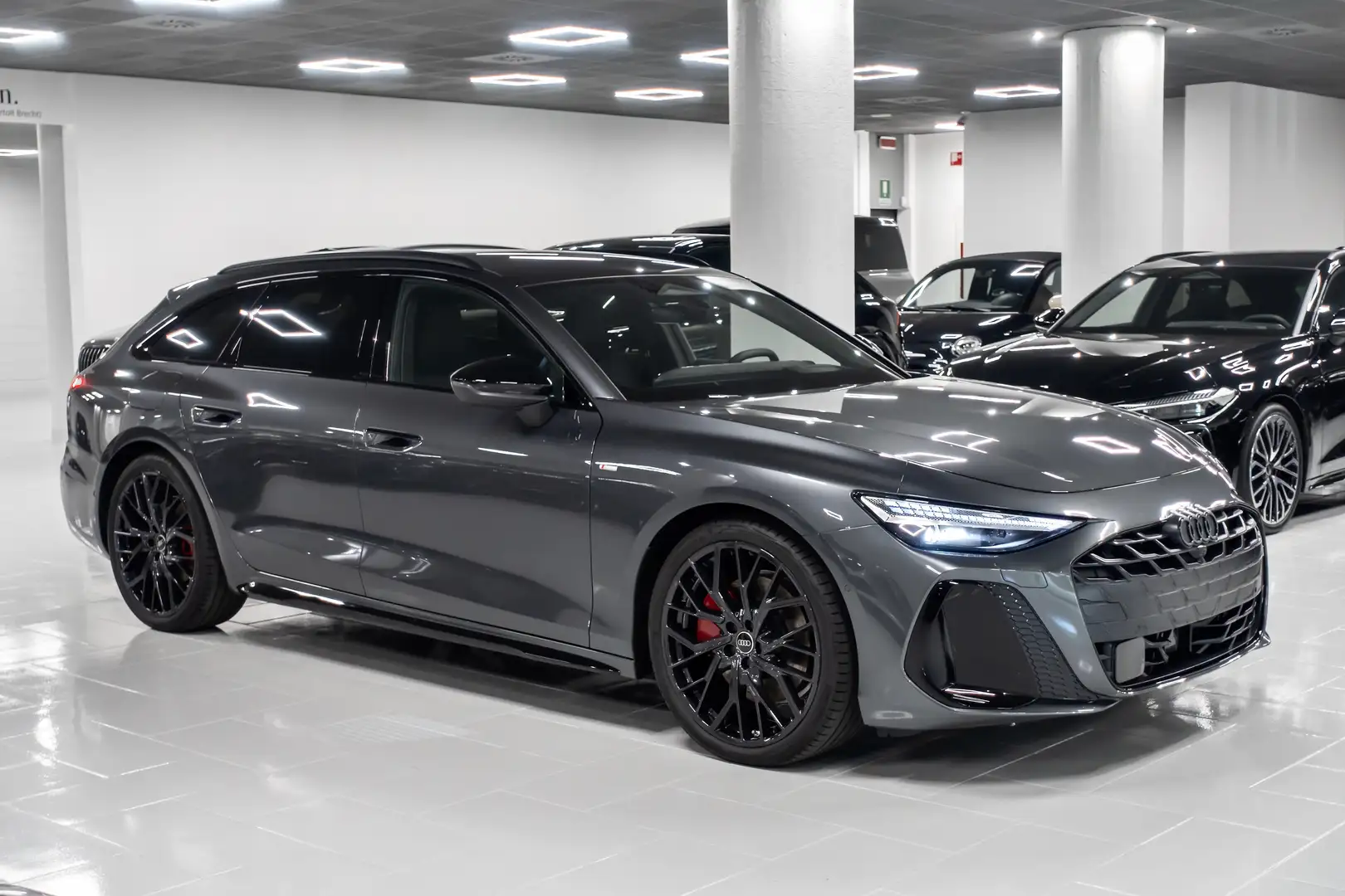 Audi A6 S-LINE EDITION TETTO SOSP PNEUM  4RUOTE STERZ B&O Grigio - 2