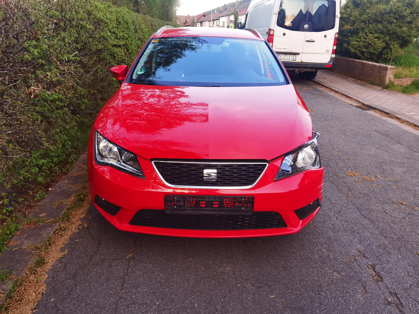 SEAT Leon Kombi Klima 105 PS Rood - 2
