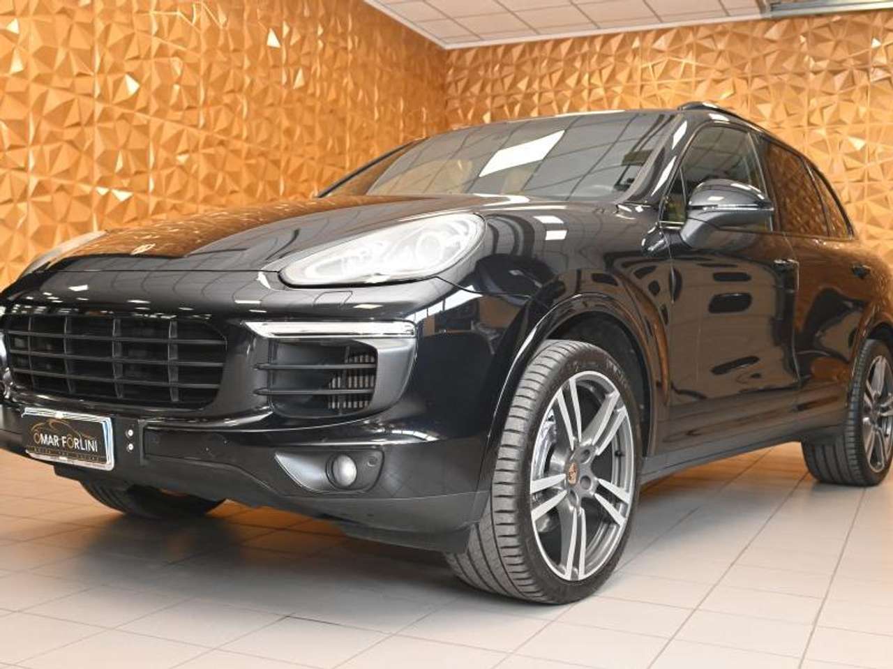 Porsche Cayenne 3.0TDI V6 TIP. TET.21"PASM NAVI CHRONO SED-TURBO