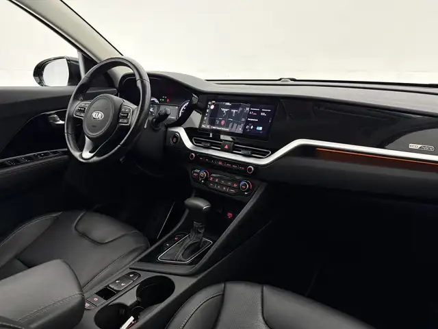 Kia Niro view 4