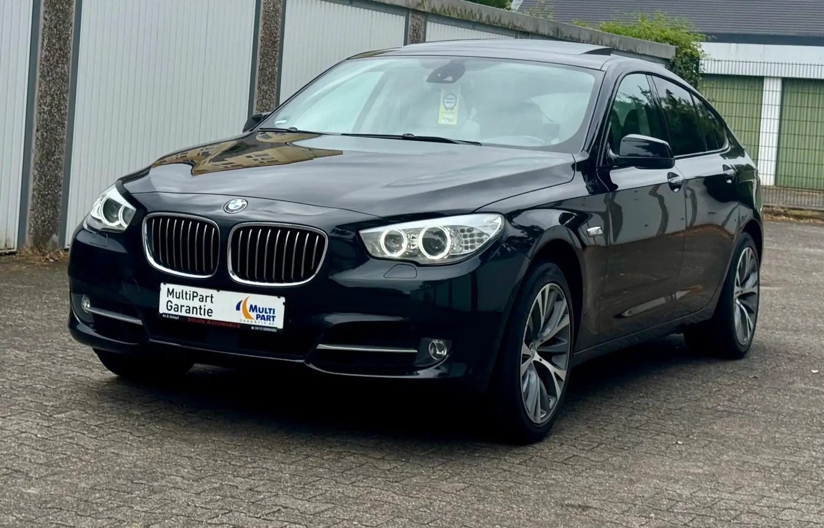 BMW 530 Gran Turismo 530 d xDrive Schwarz - 2