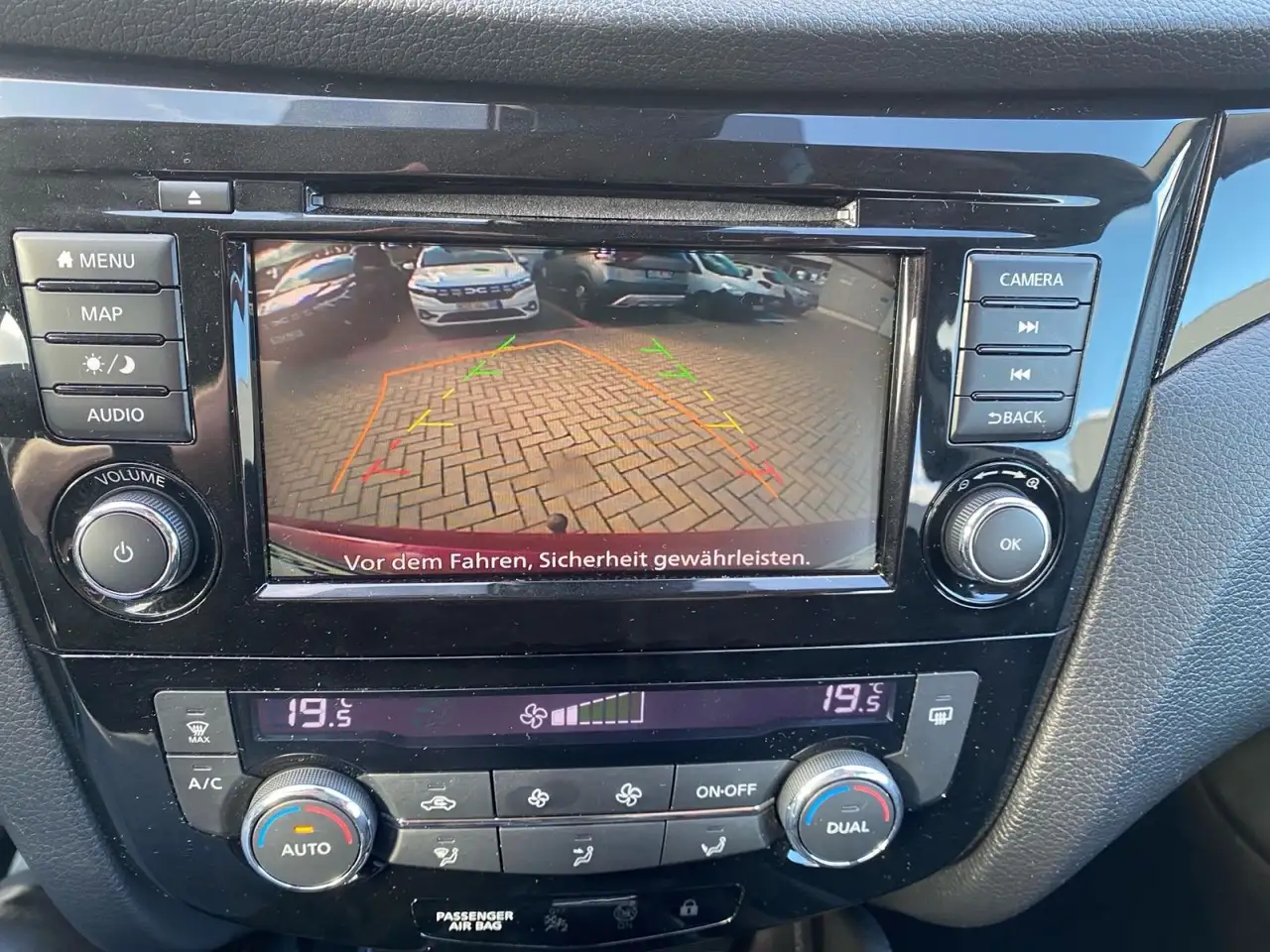 Nissan Qashqai 1.3 DIG-T Shiro *AHK*Navi +Kamera +WR*, миниатюра 14