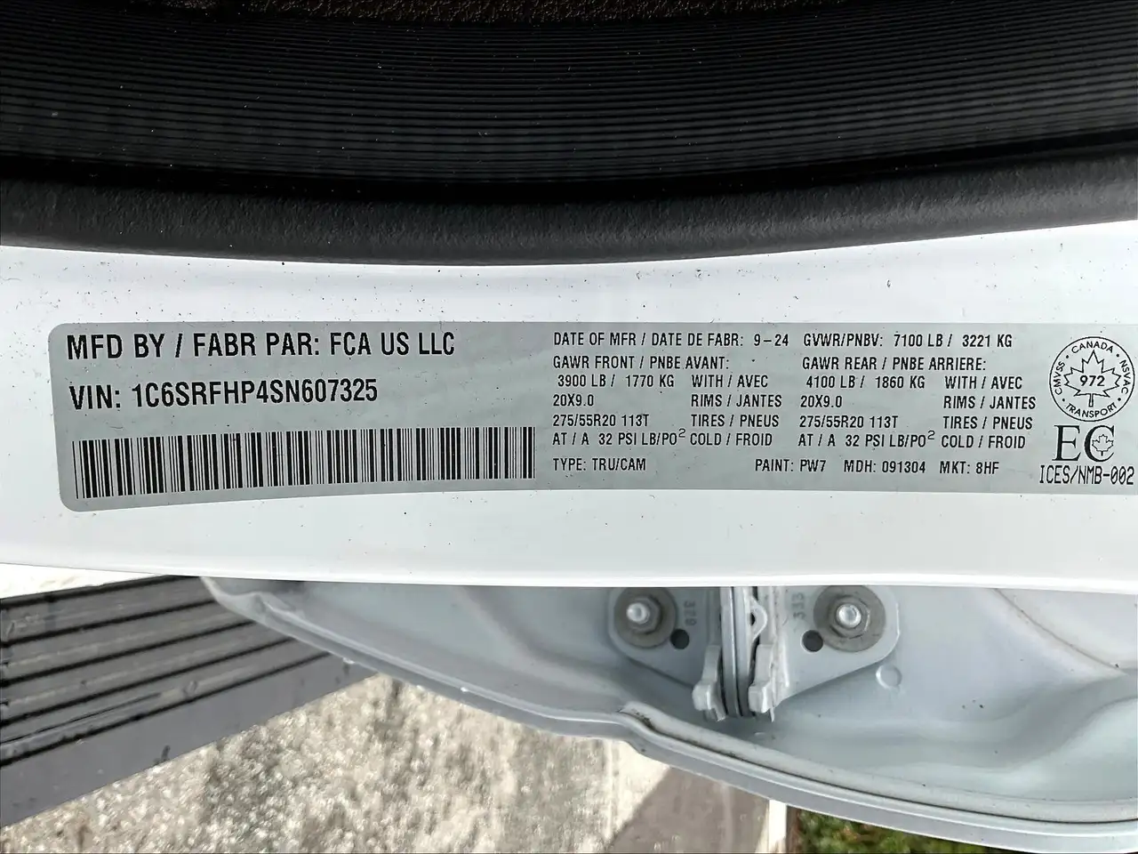 RAM 1500 снимка RAM 1500