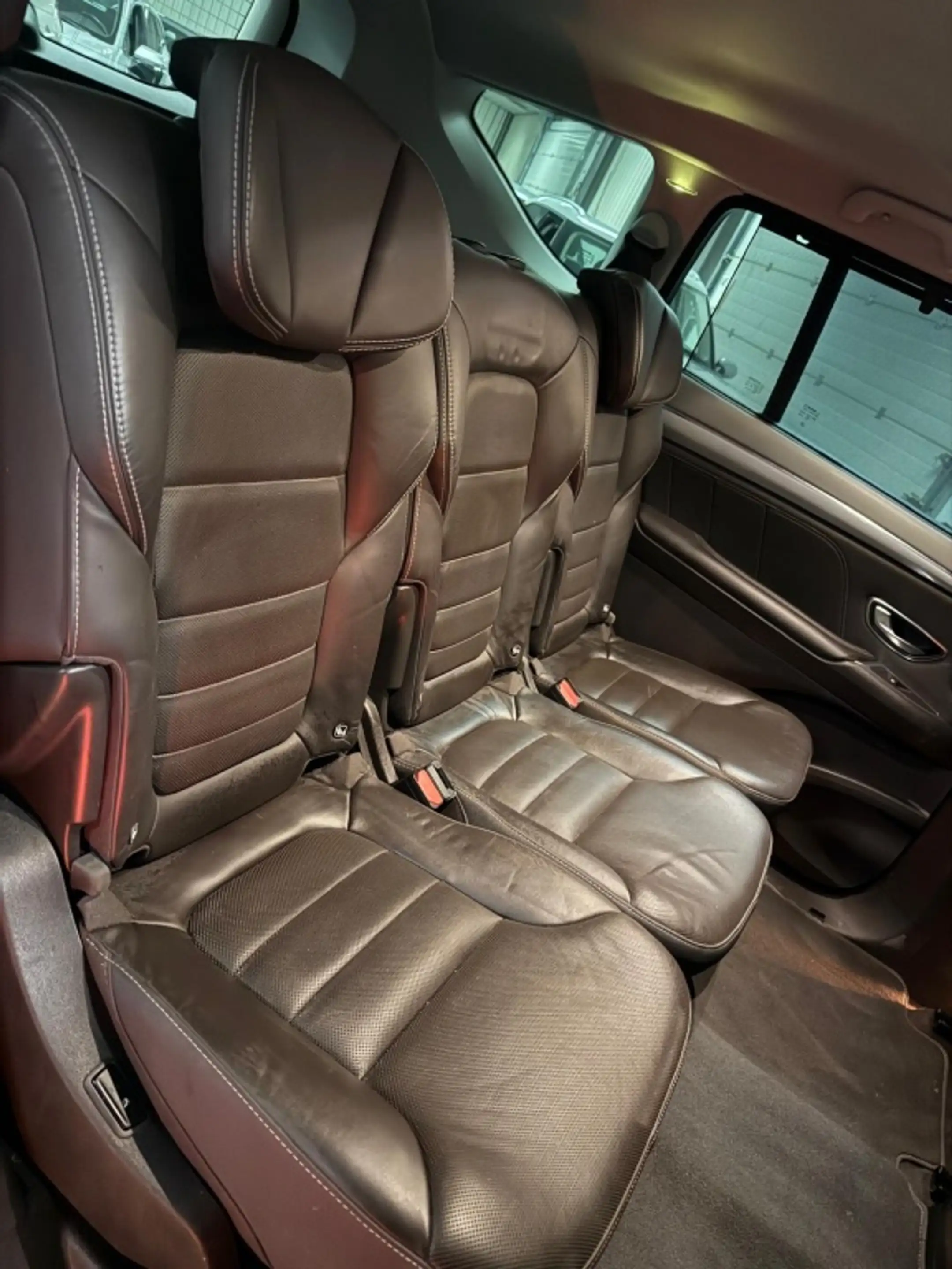 Renault Espace 1.6 TCe In.Paris 5p. — photo 13