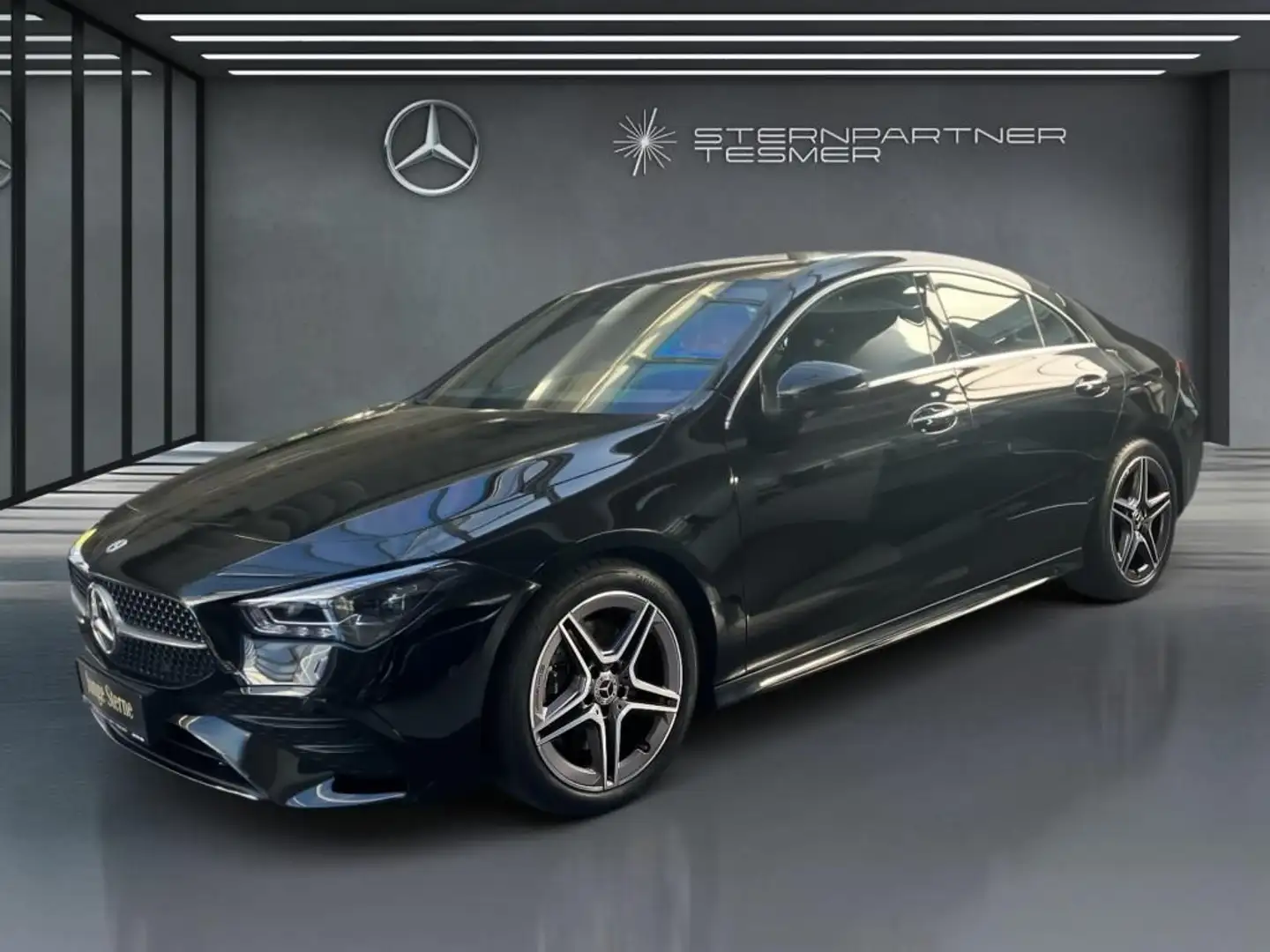 Mercedes-Benz CLA 200 d Coupé AMG+AHK+KAMERA+AMBIENTE+MULTIBEA Noir - 1