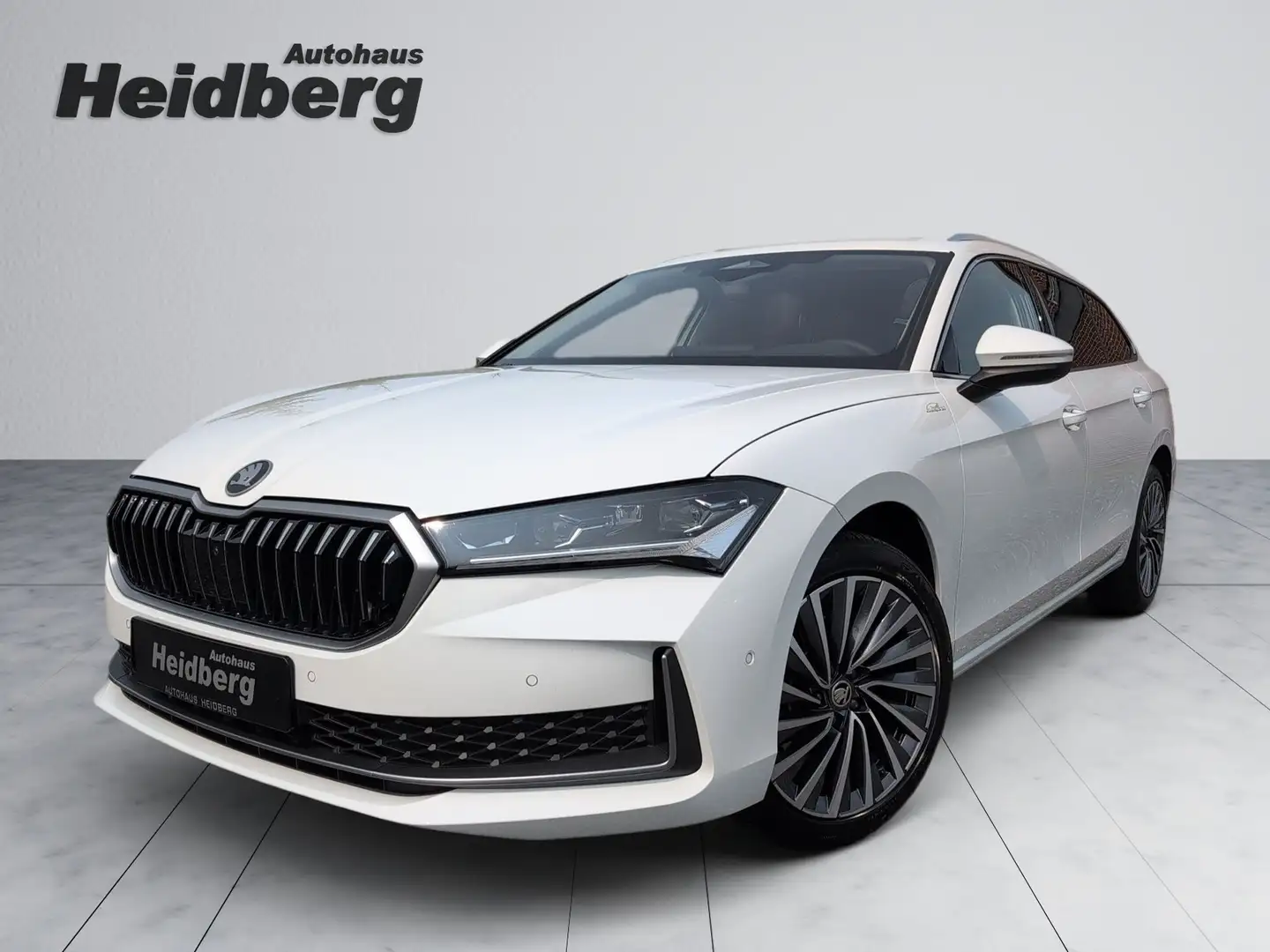 Skoda Superb Combi 1.5 TSI mHEV L & K PANO/AHK-schw/Matrix/HuD Blanc - 1