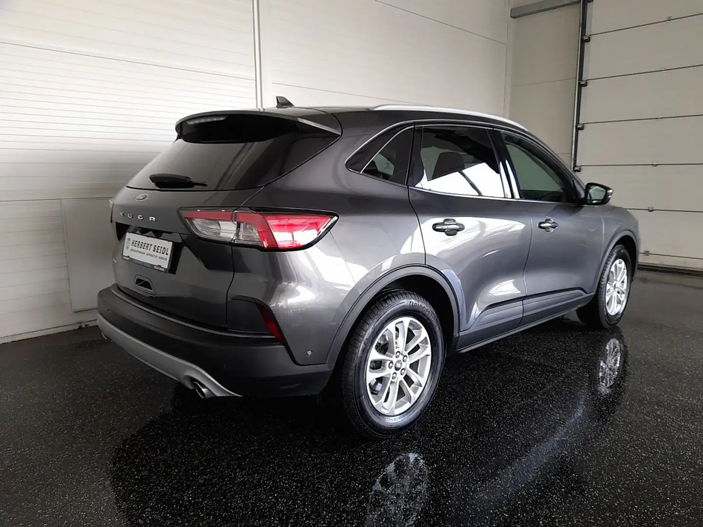 Ford Kuga TITANIUM 2,0 EcoBlue 4x4 Aut. *LED / NAVI / VIR... Grau - 2