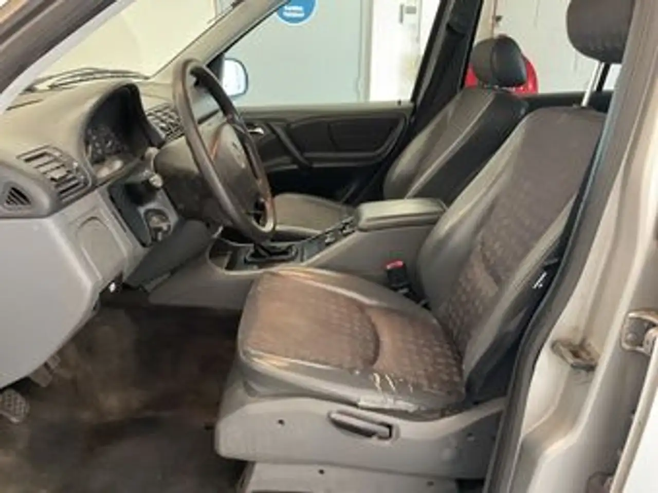 Mercedes-Benz ML 230, foto 6