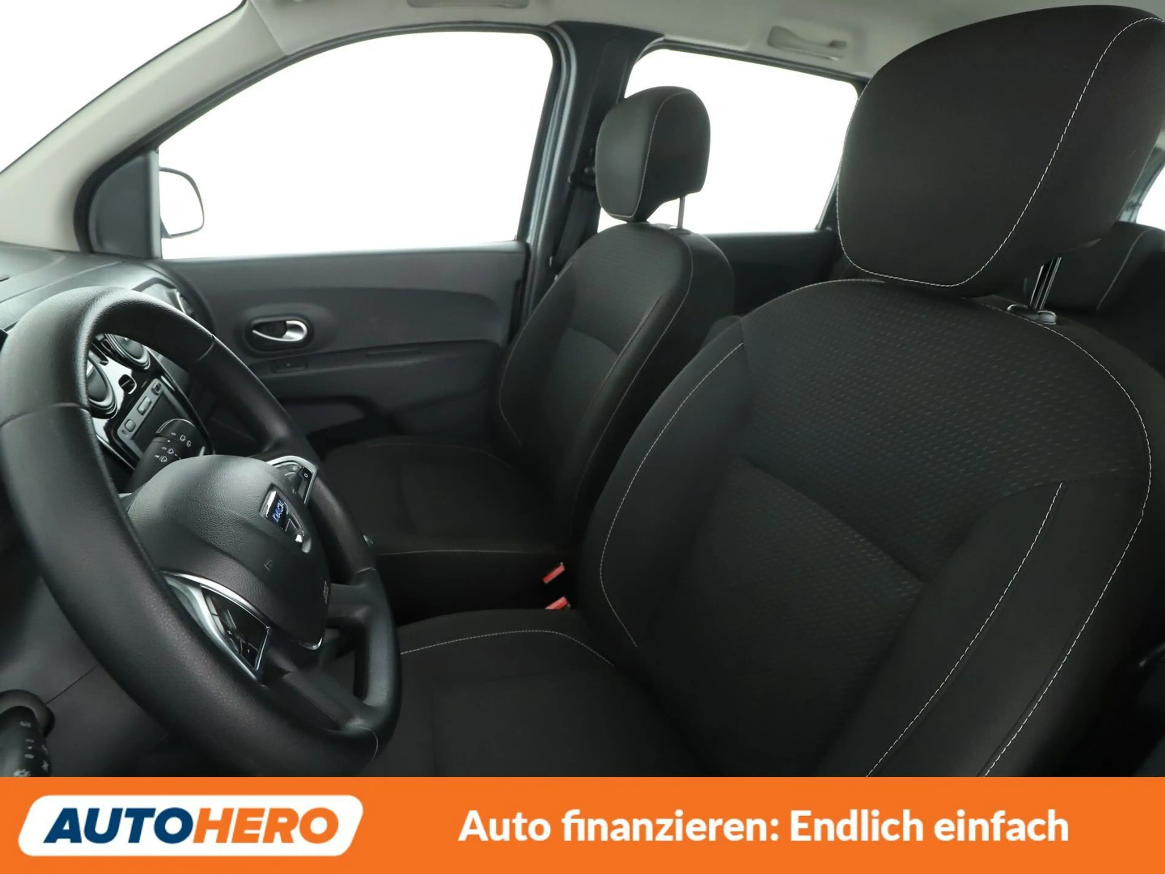 Dacia Lodgy 1.3 TCe Comfort *NAVI*TEMPO*SHZ*KLIMA* — photo 10