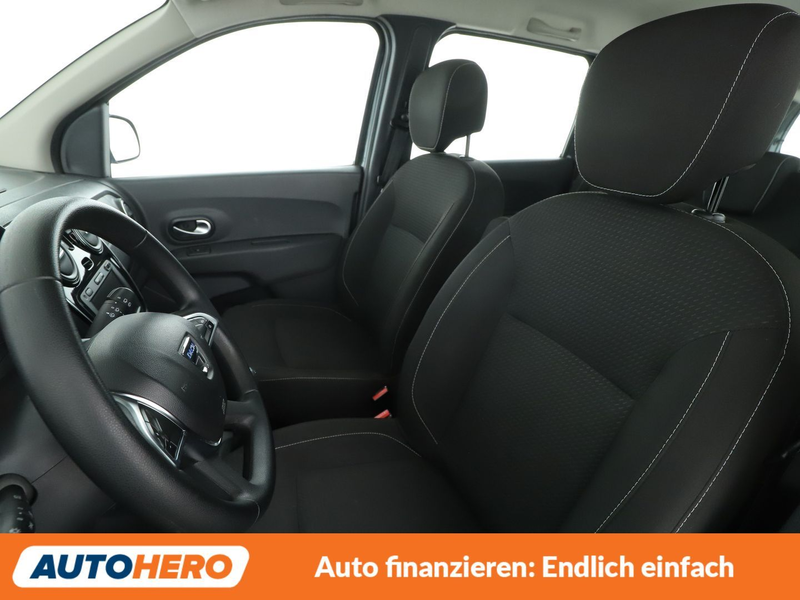 Dacia Lodgy 1.3 TCe Comfort *NAVI*TEMPO*SHZ*KLIMA* — photo 10
