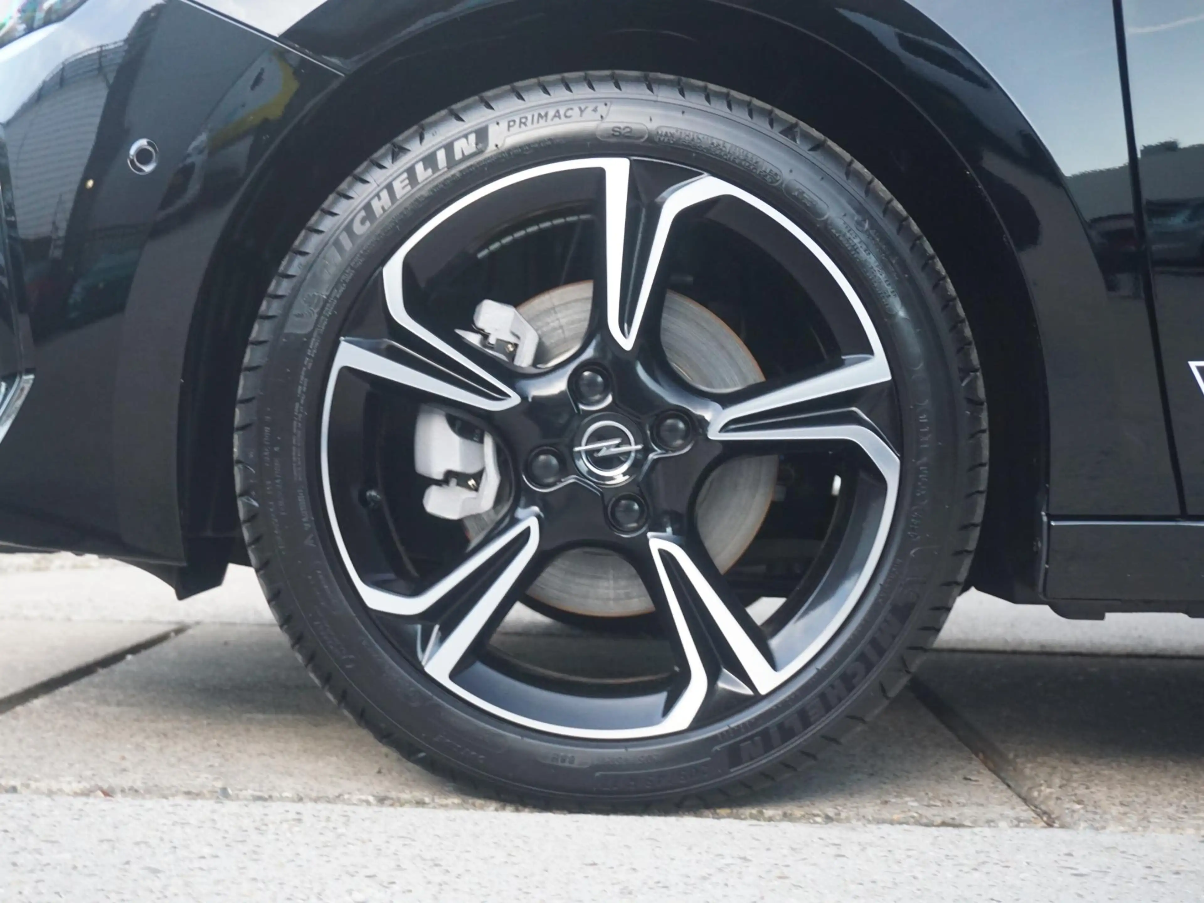 Opel Corsa 1.2 Turbo Hybrid Ultimate Leder Alcantara — photo 7