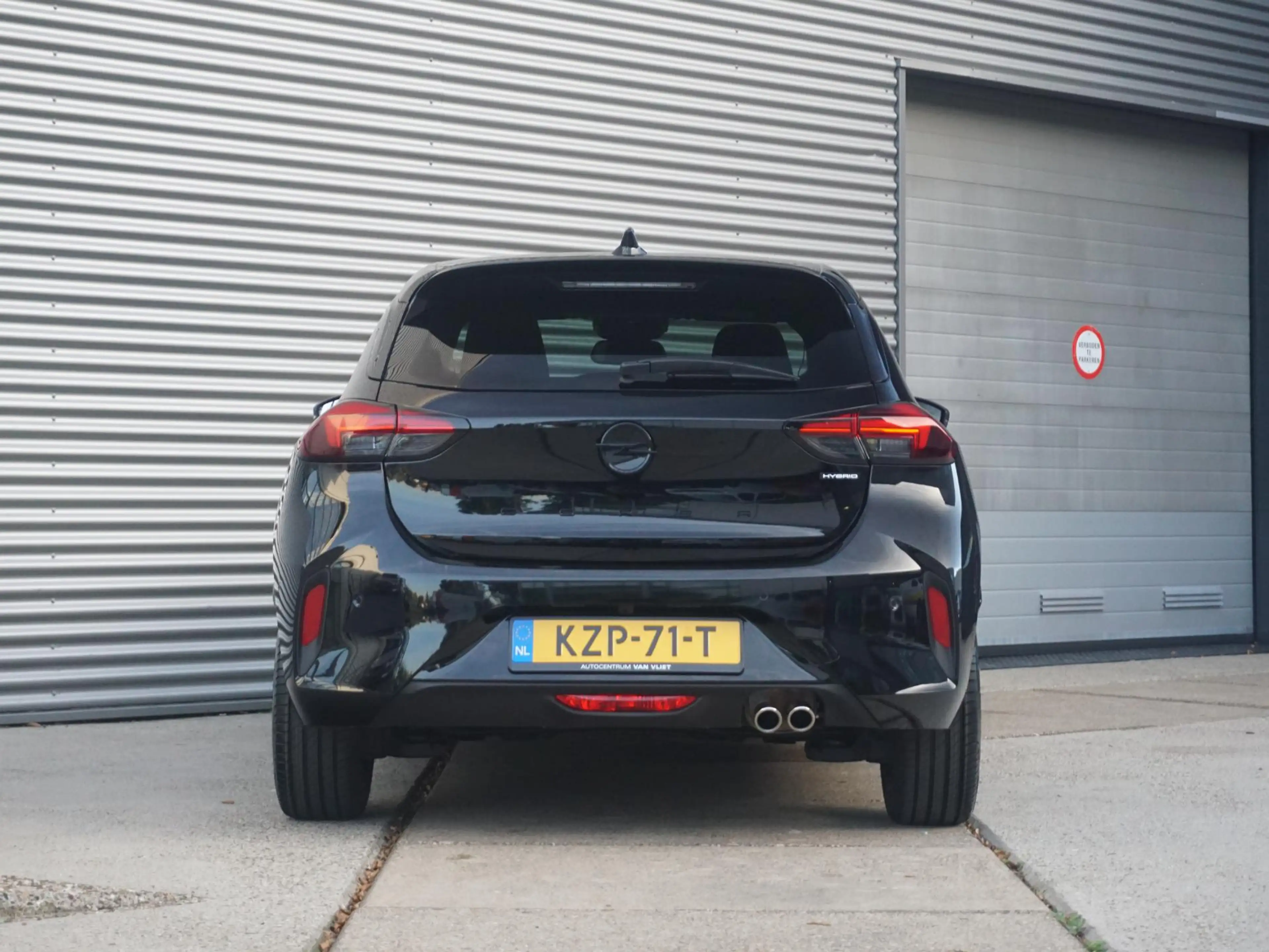 Opel Corsa 1.2 Turbo Hybrid Ultimate Leder Alcantara — photo 4
