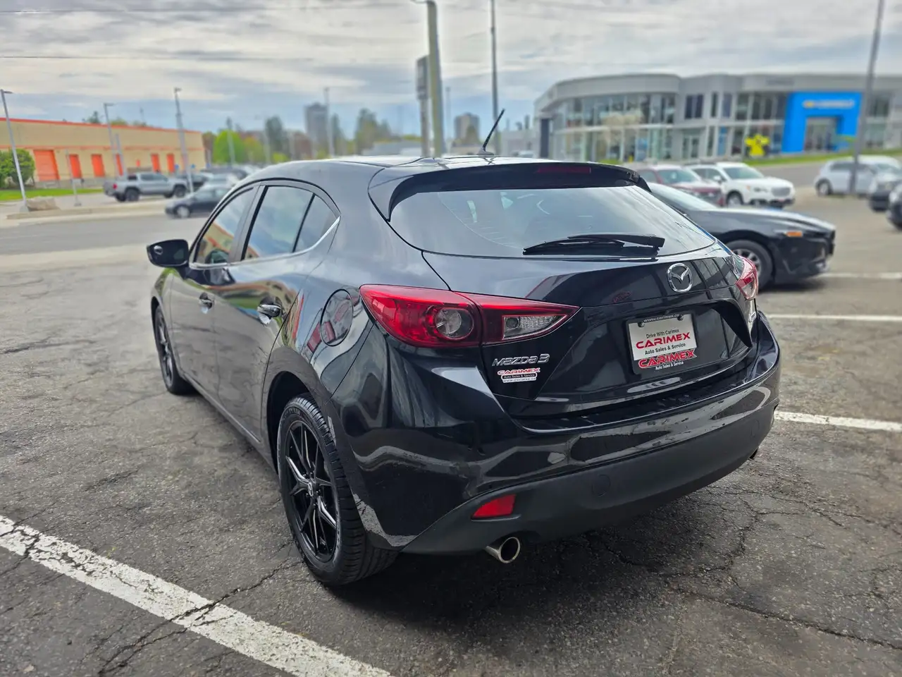 Mazda 3 снимка Mazda 3