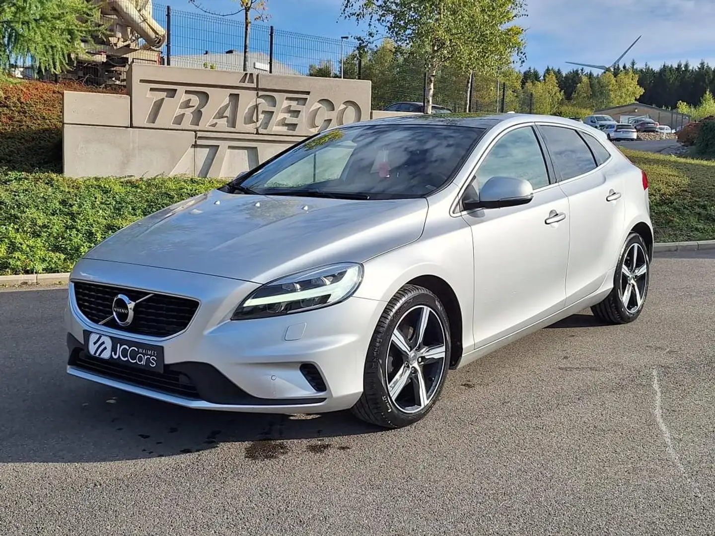 Volvo V40 2.0 D2 Sport Edition AdBlue (EU6d-TEMP) Plateado - 1