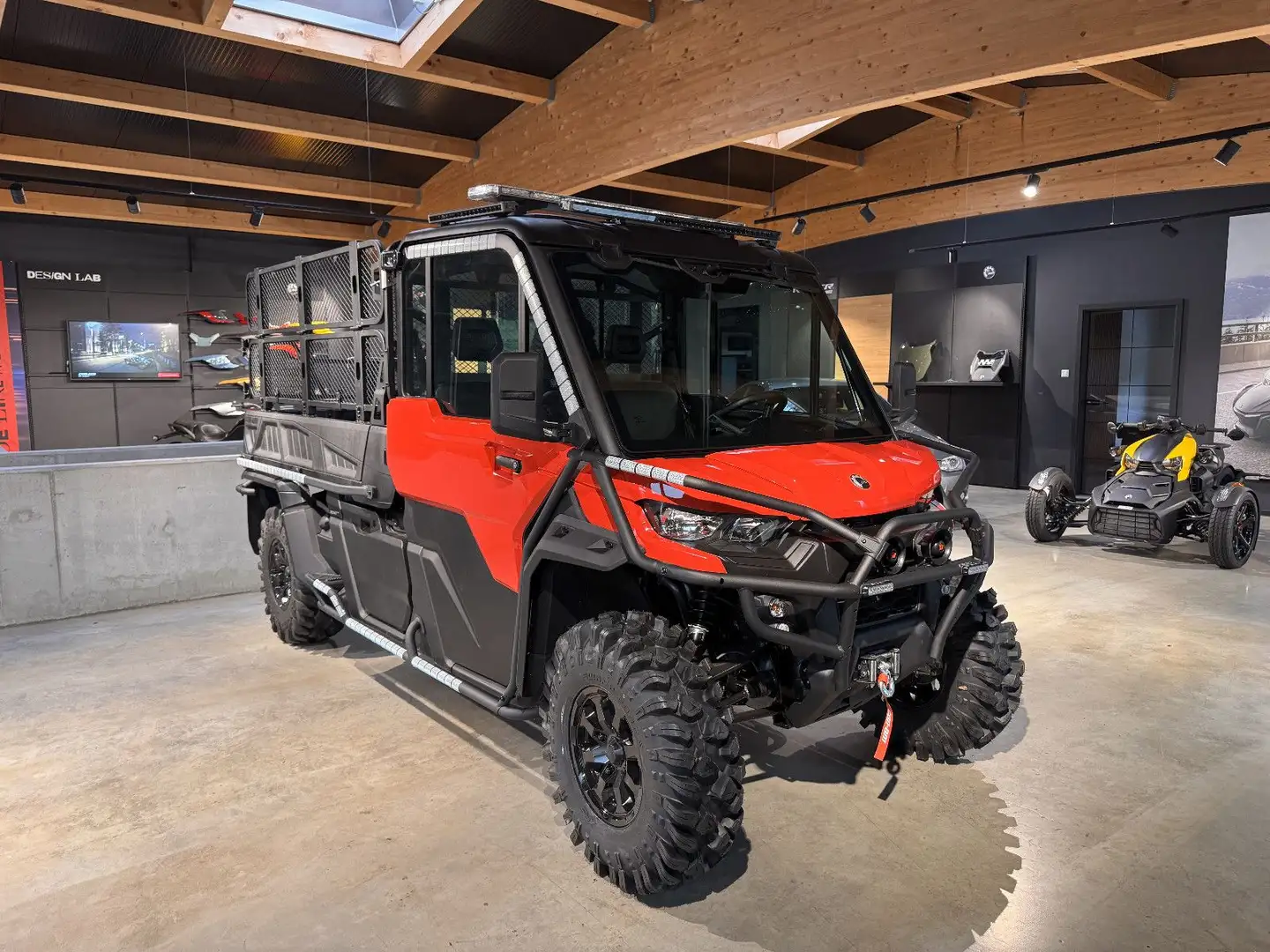 Can-Am Traxter 1000 Pro HD10 XU Einsatzfahrzeug crvena - 1