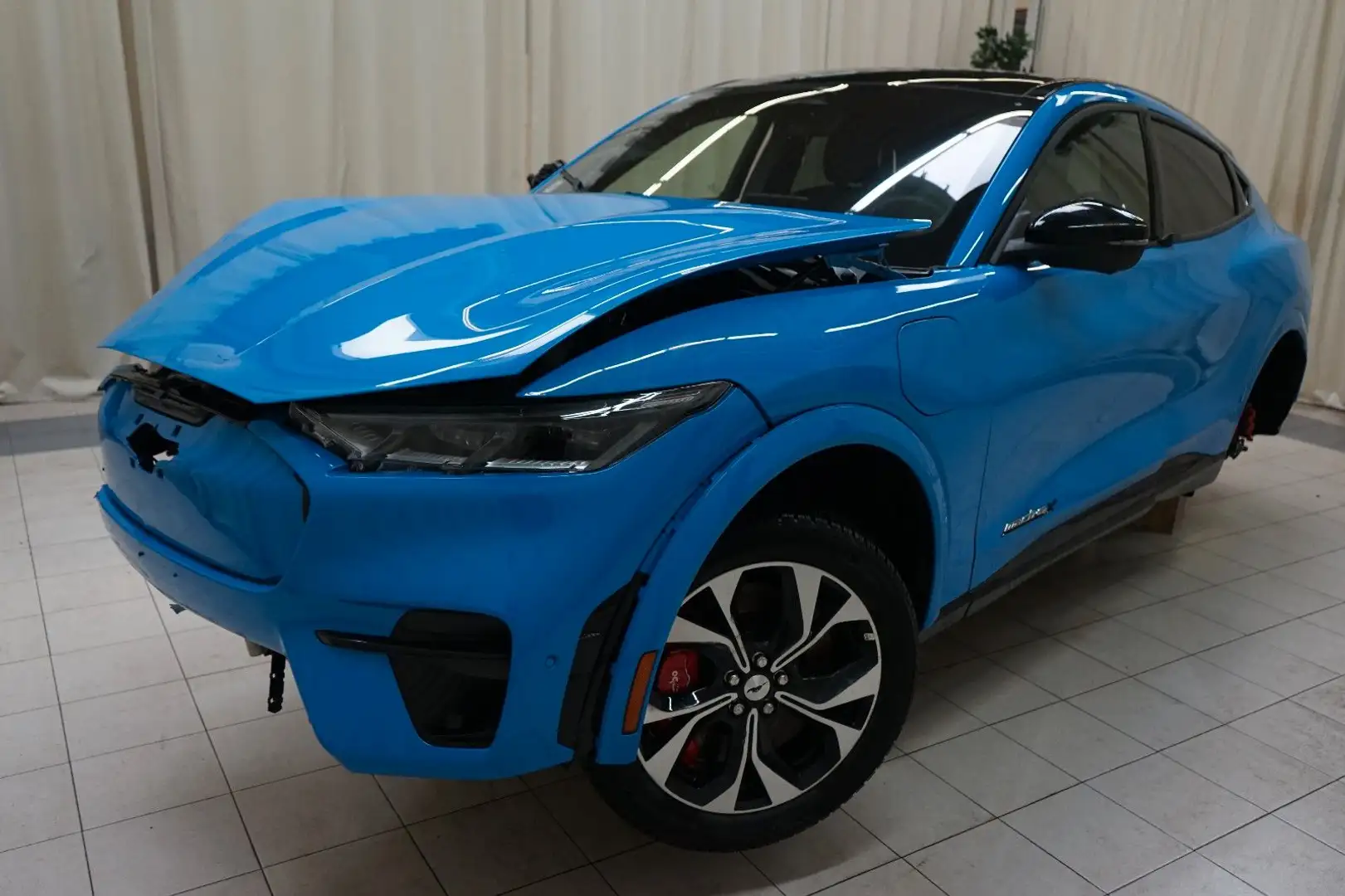 Ford Mustang Mach-E Mustang Mach- GT Elektro Extended Range*9.500 km Blau - 2