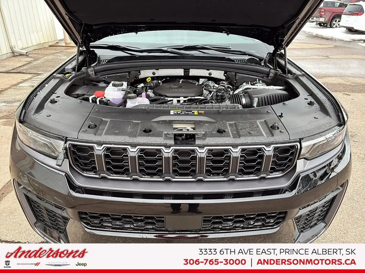 Jeep Grand Cherokee снимка Jeep Grand Cherokee