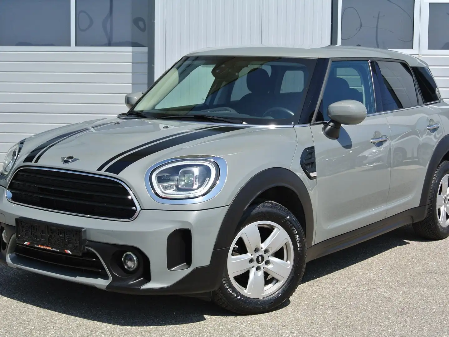 MINI One D Countryman 1.5 D Automatik ** TOPZUSTAND ** 1. BESITZ Grau - 1