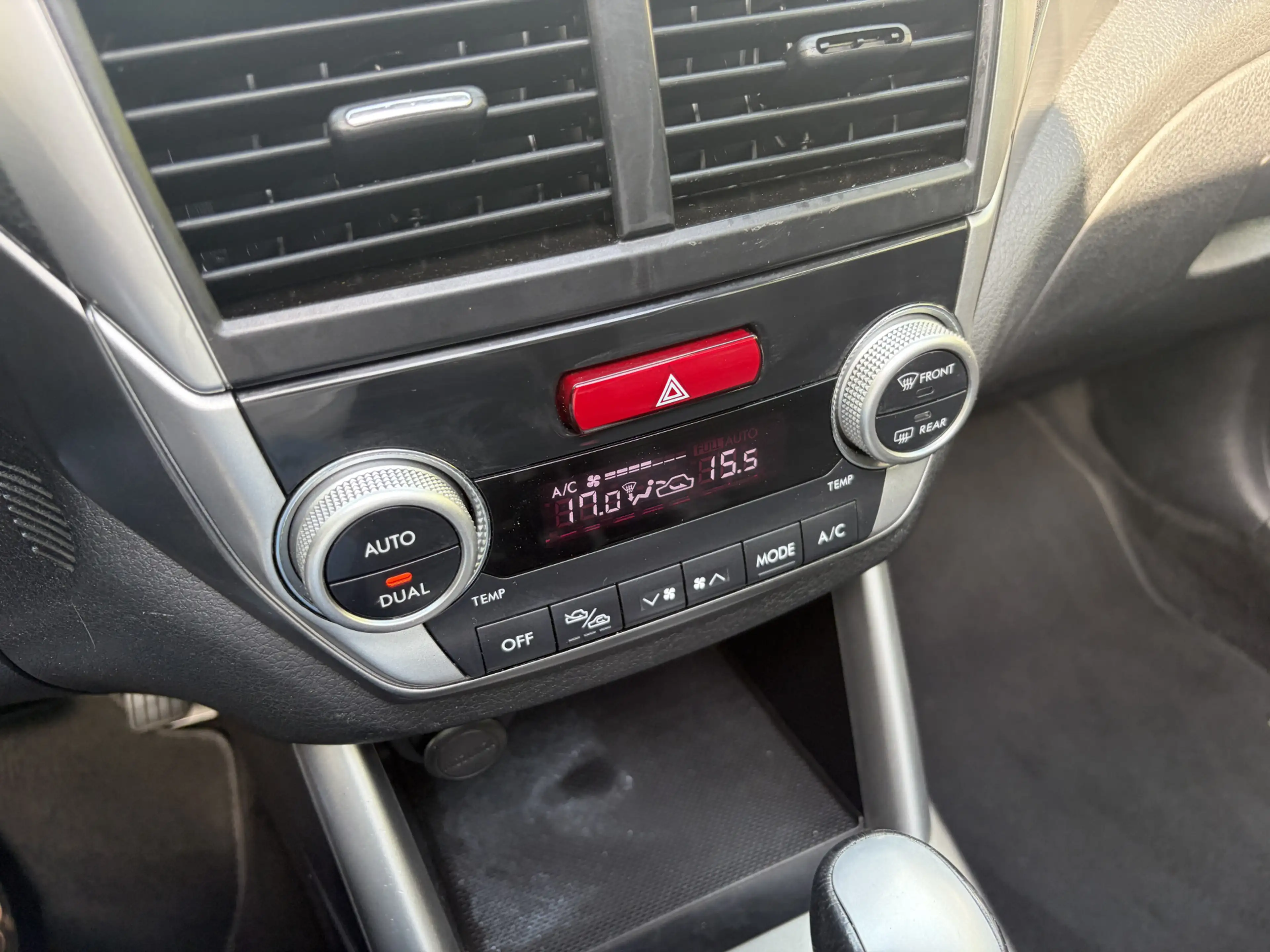 Subaru Forester 2.0 XS Premium Plus / AUTOMAAT / LEER / PANORAMADA — photo 12
