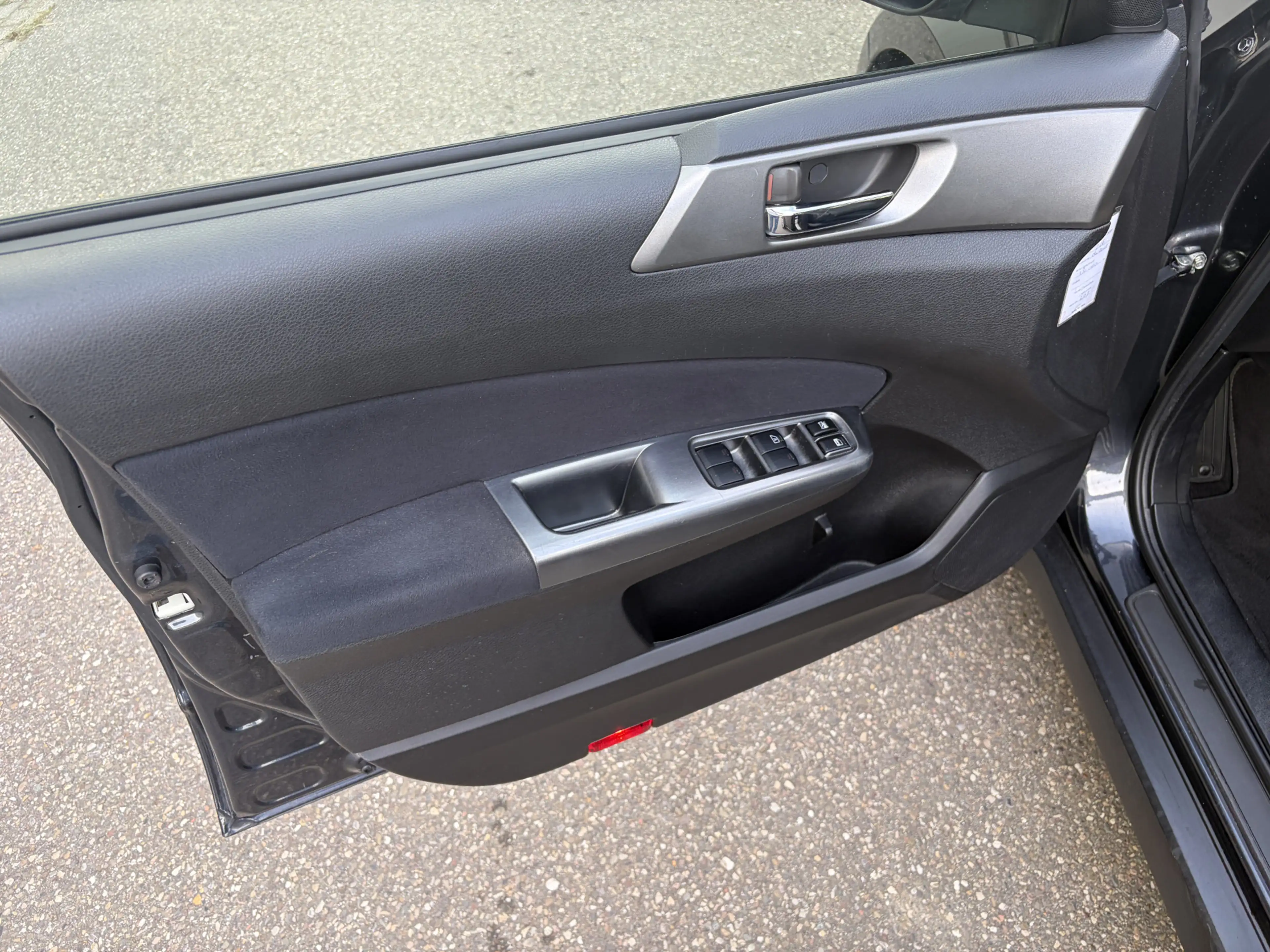 Subaru Forester 2.0 XS Premium Plus / AUTOMAAT / LEER / PANORAMADA — photo 6