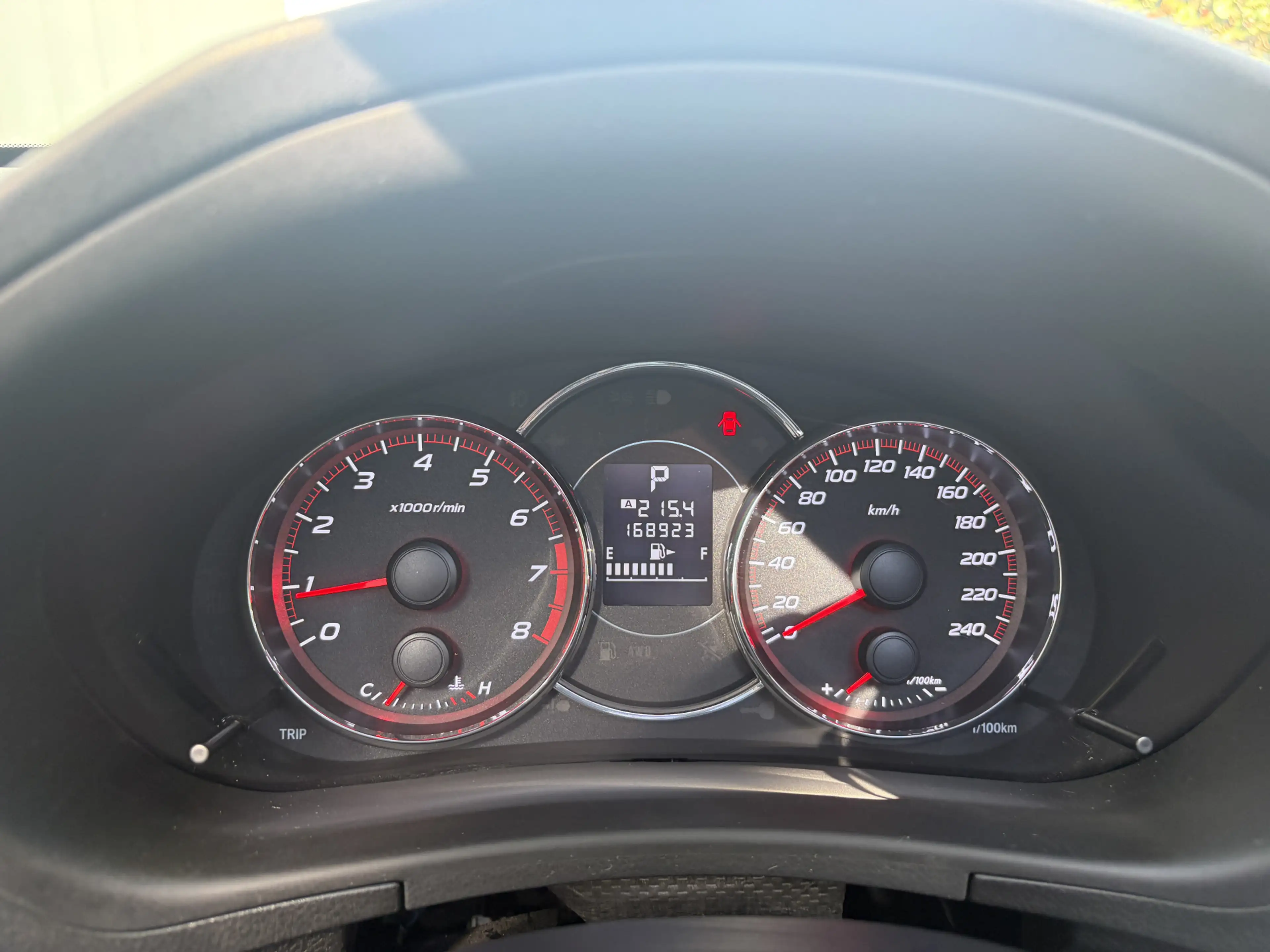 Subaru Forester 2.0 XS Premium Plus / AUTOMAAT / LEER / PANORAMADA — photo 10