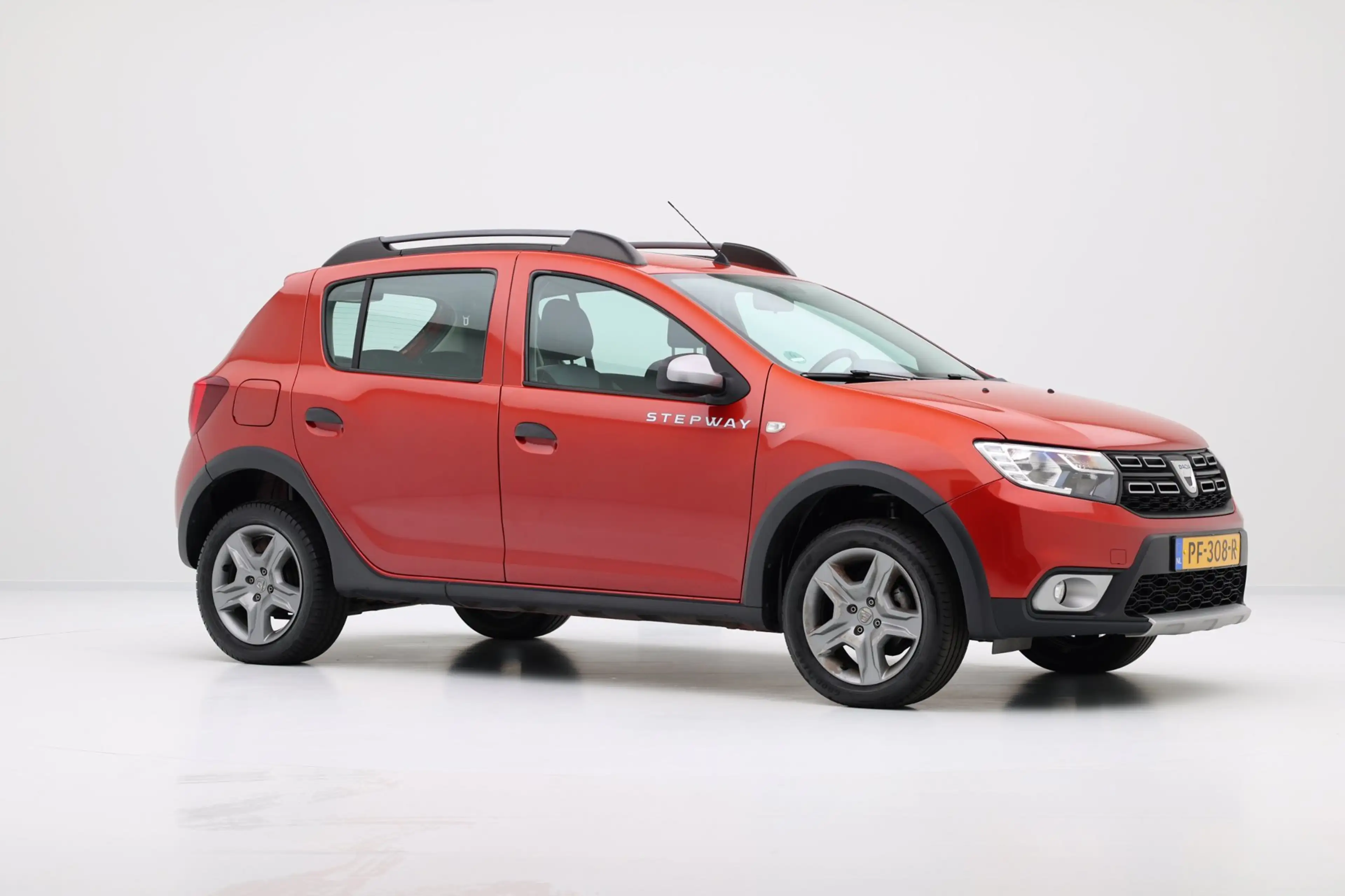 Dacia Sandero 0.9 TCe 5-drs Bi-Fuel / LPG-G3 SL Stepway Trekh.|N — photo 4